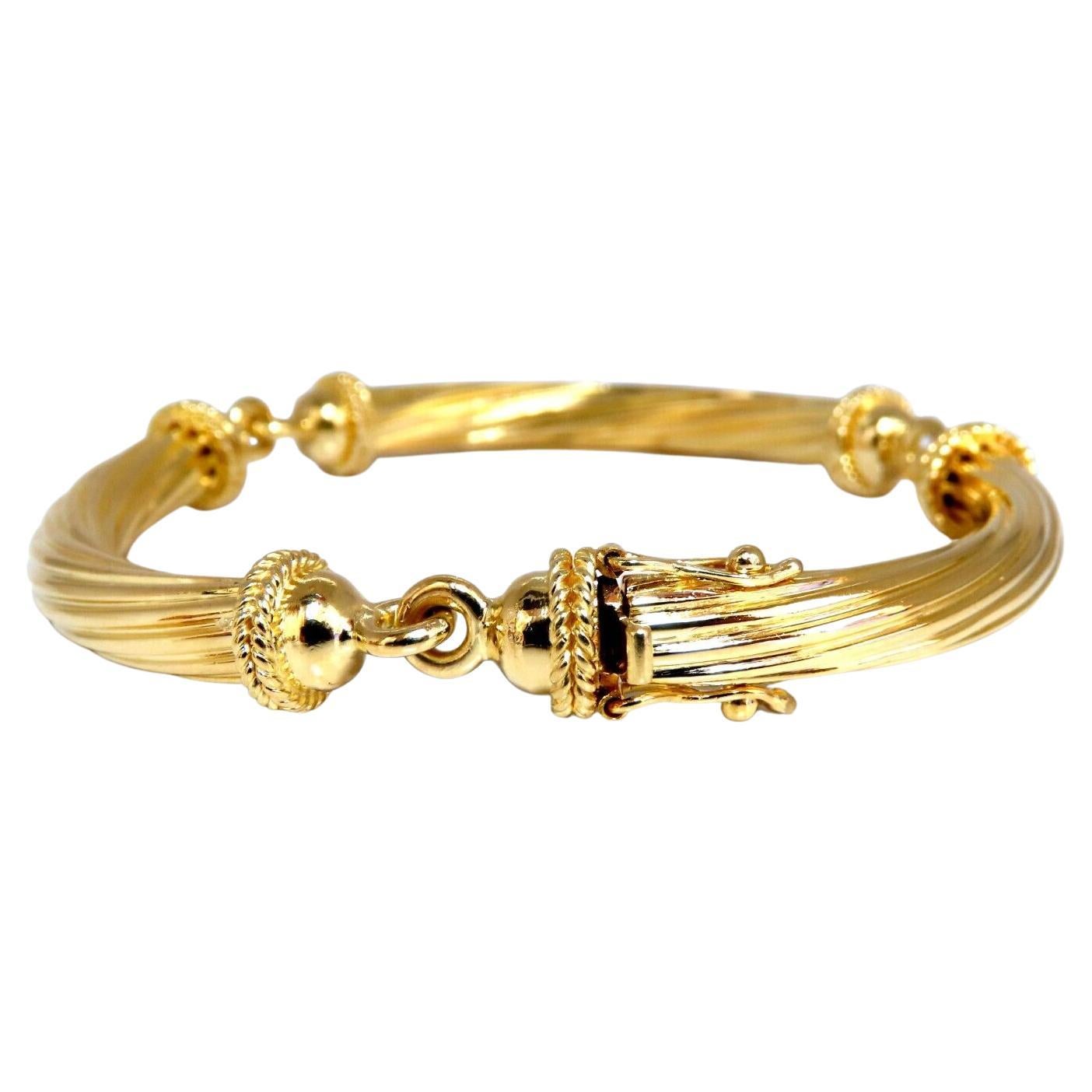 Byzantine Style Three Arched Bracelet 18kt 24.8 Grams 7 inch For Sale