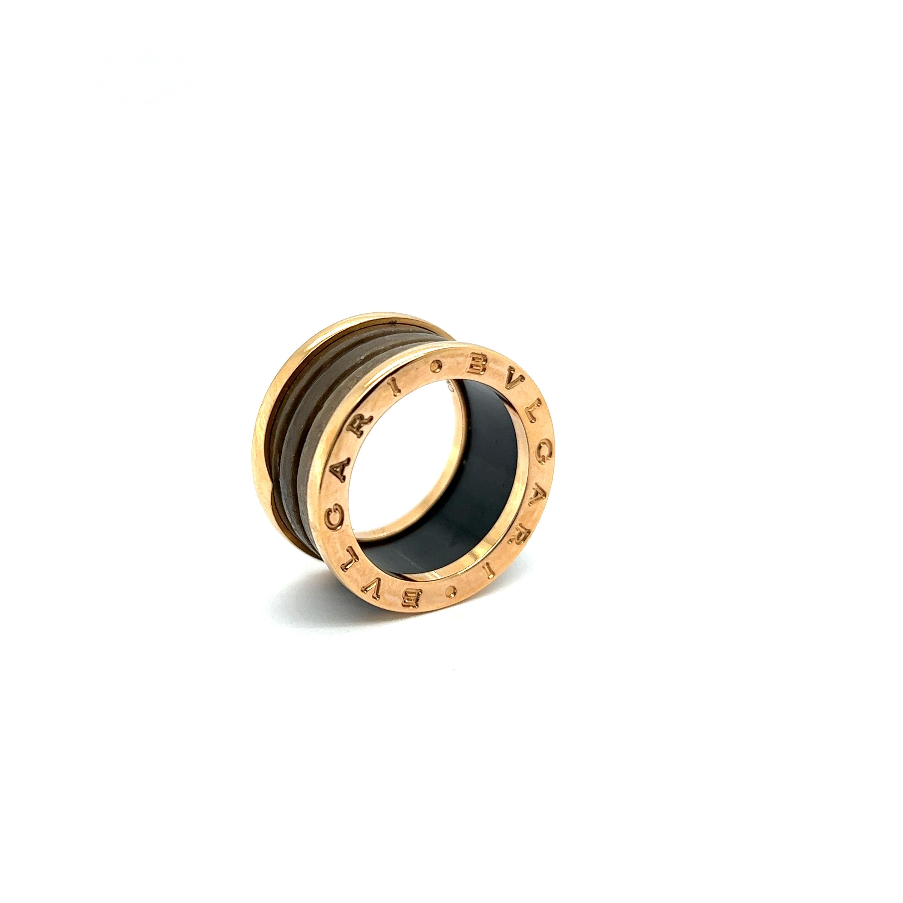 Modern Bzero1 Ring with Agate by Bvlgari in 18 Karat Rose Gold For Sale