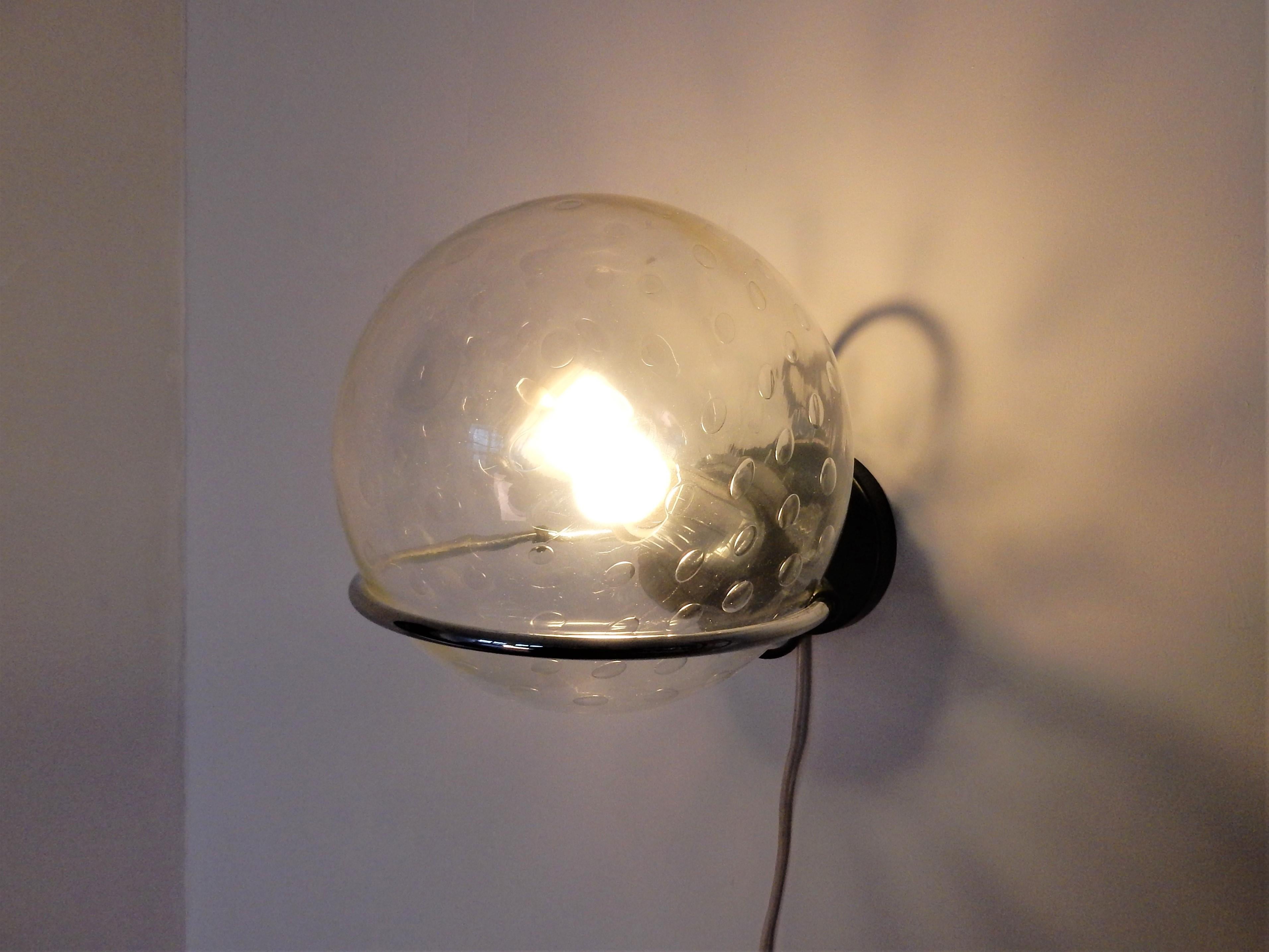C-1725 Lámpara de pared Basket-Bol con cuenco de cristal Raindrop by RAAK en Bueno estado para la venta en Steenwijk, NL
