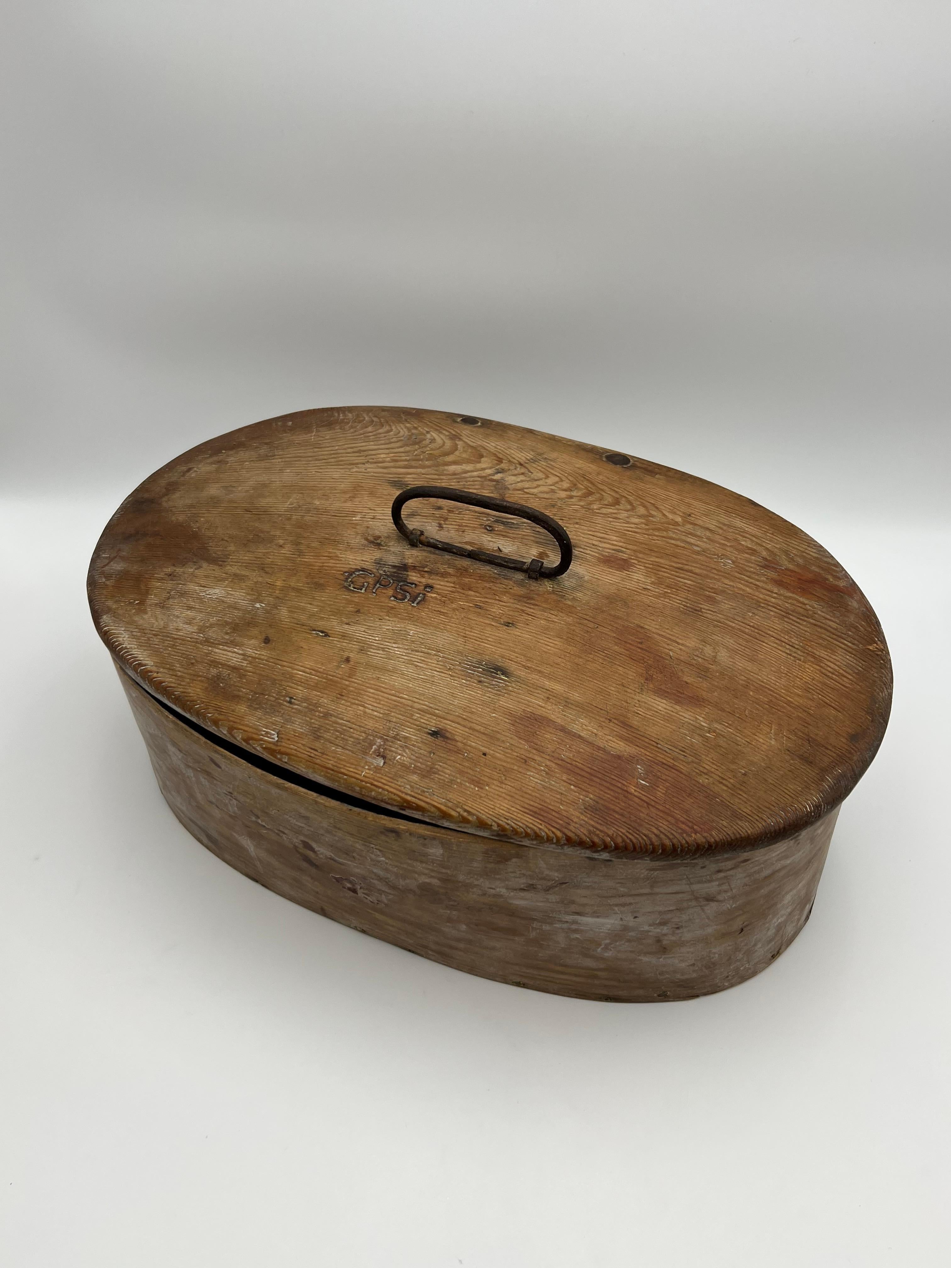 Folk Art c. 1750-1780s Antique RUSTIC Pine / Bentwood Chest Box. Primitive, Nordic For Sale