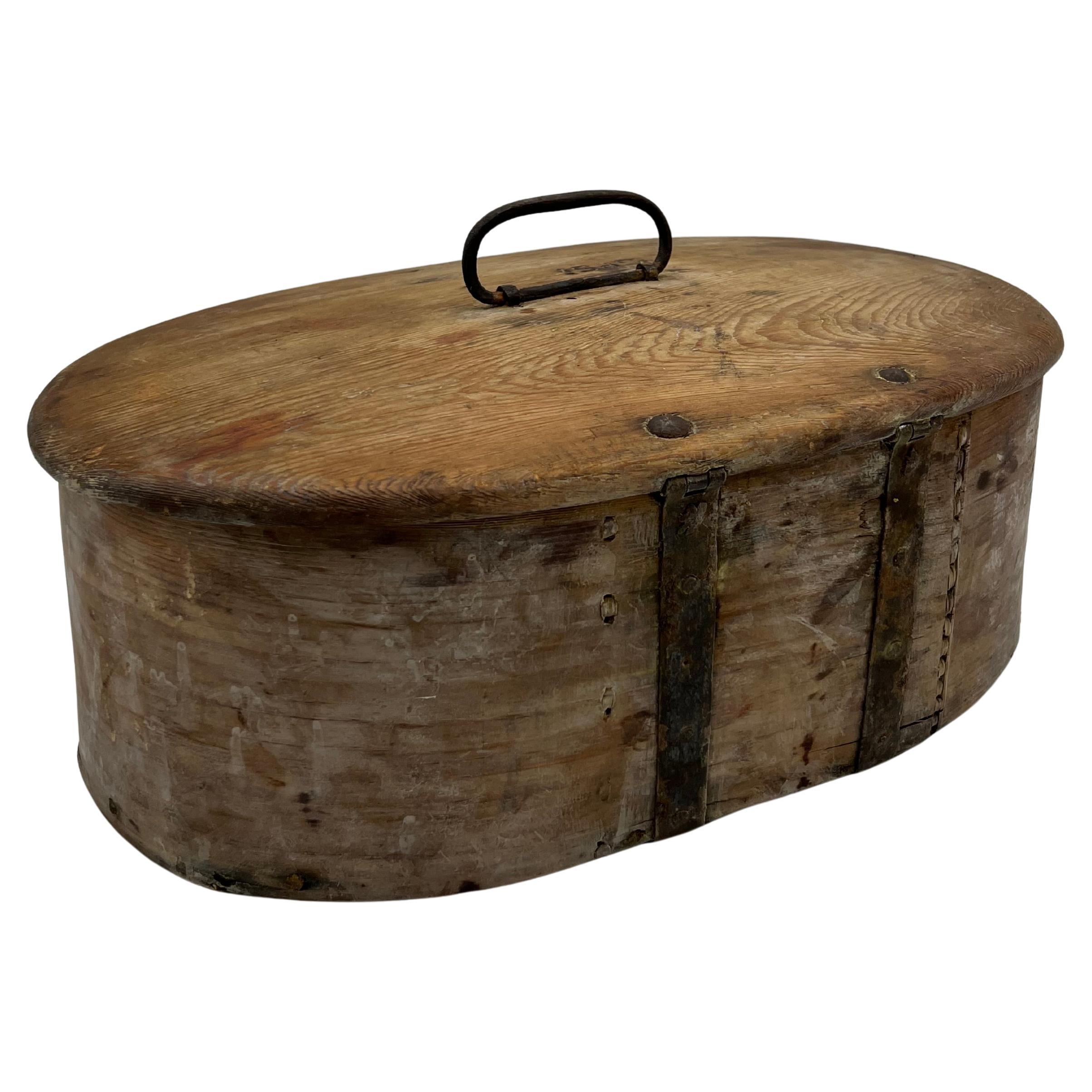 c. 1750-1780s Antique RUSTIC Pine / Bentwood Chest Box. Primitive, Nordic For Sale