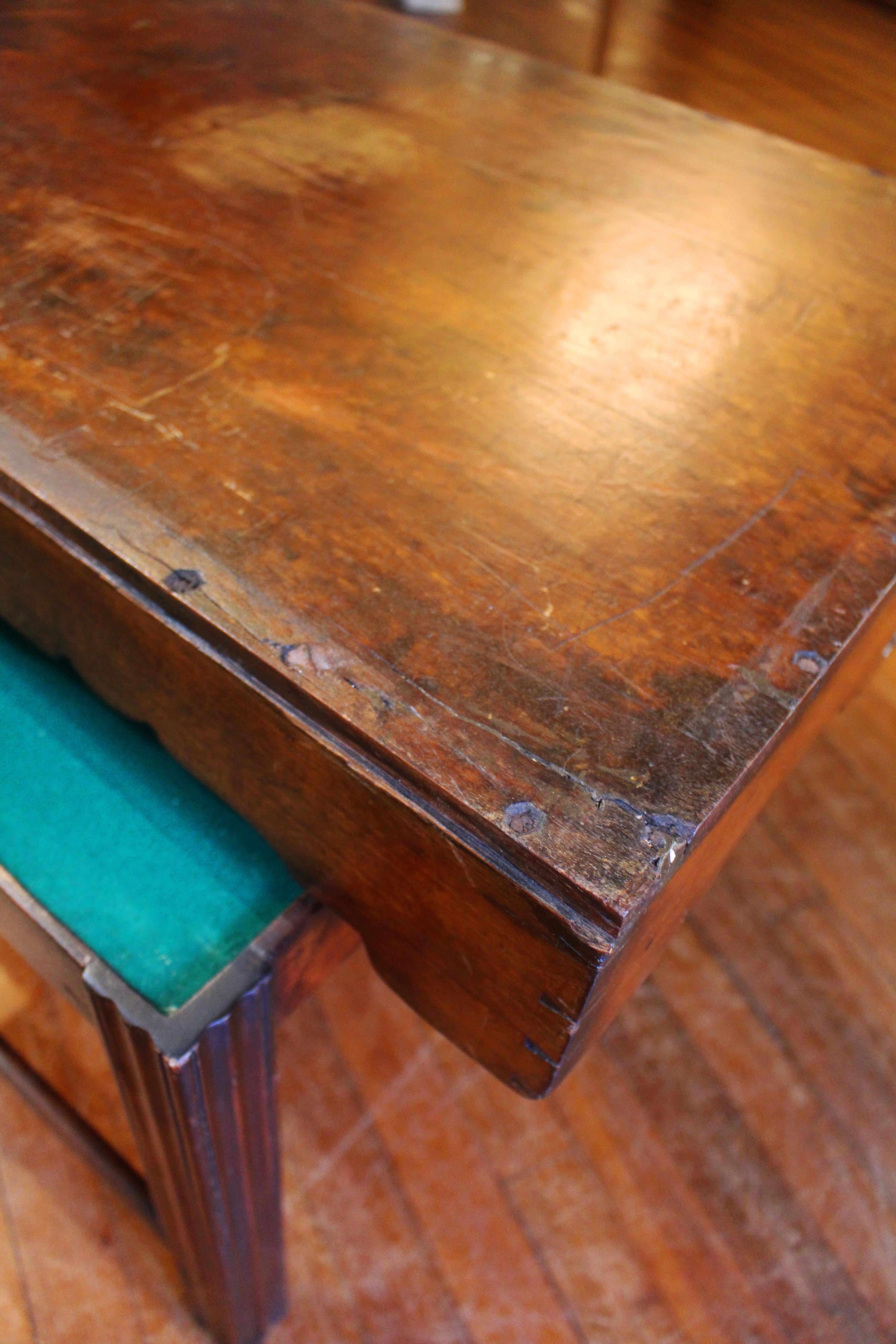 XVIIIe siècle c. 1780 George III Butler's Tray Now on Coffee Table Height Stand en vente