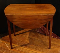 c. 1790-1810 Oval American Pembroke Table