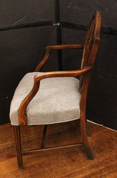 c. 1790 English Hepplewhite Design Shield Back Arm Chair