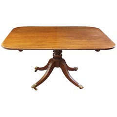 c. 1800 English George III Tilt-Top Breakfast Table