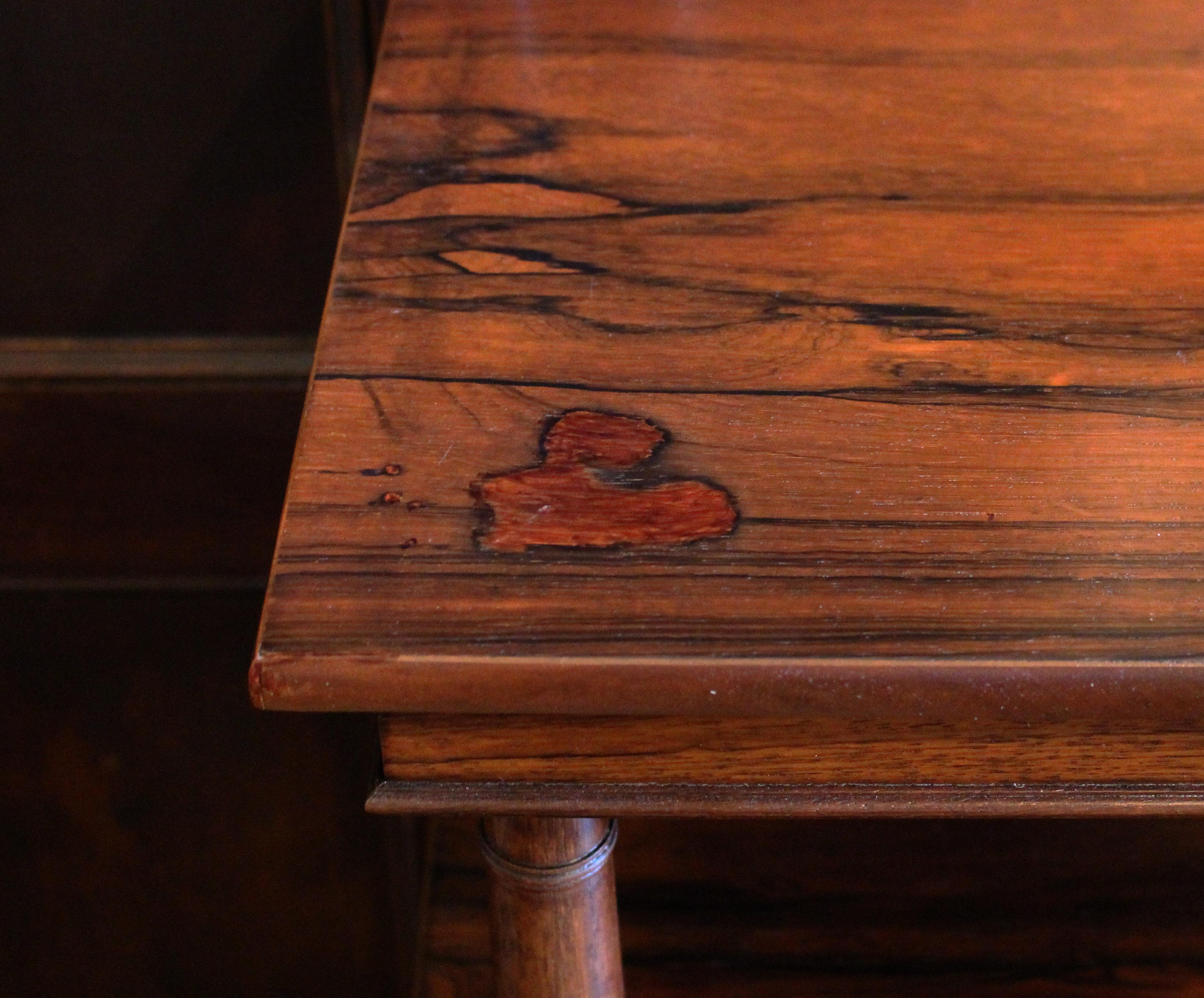 c. Chiffoniere inglese del periodo Regency del 1815 in vendita 1
