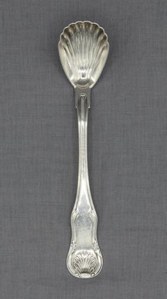 Zuckerschale aus Münzsilber von A.E. von A.E., um 1825. Warner