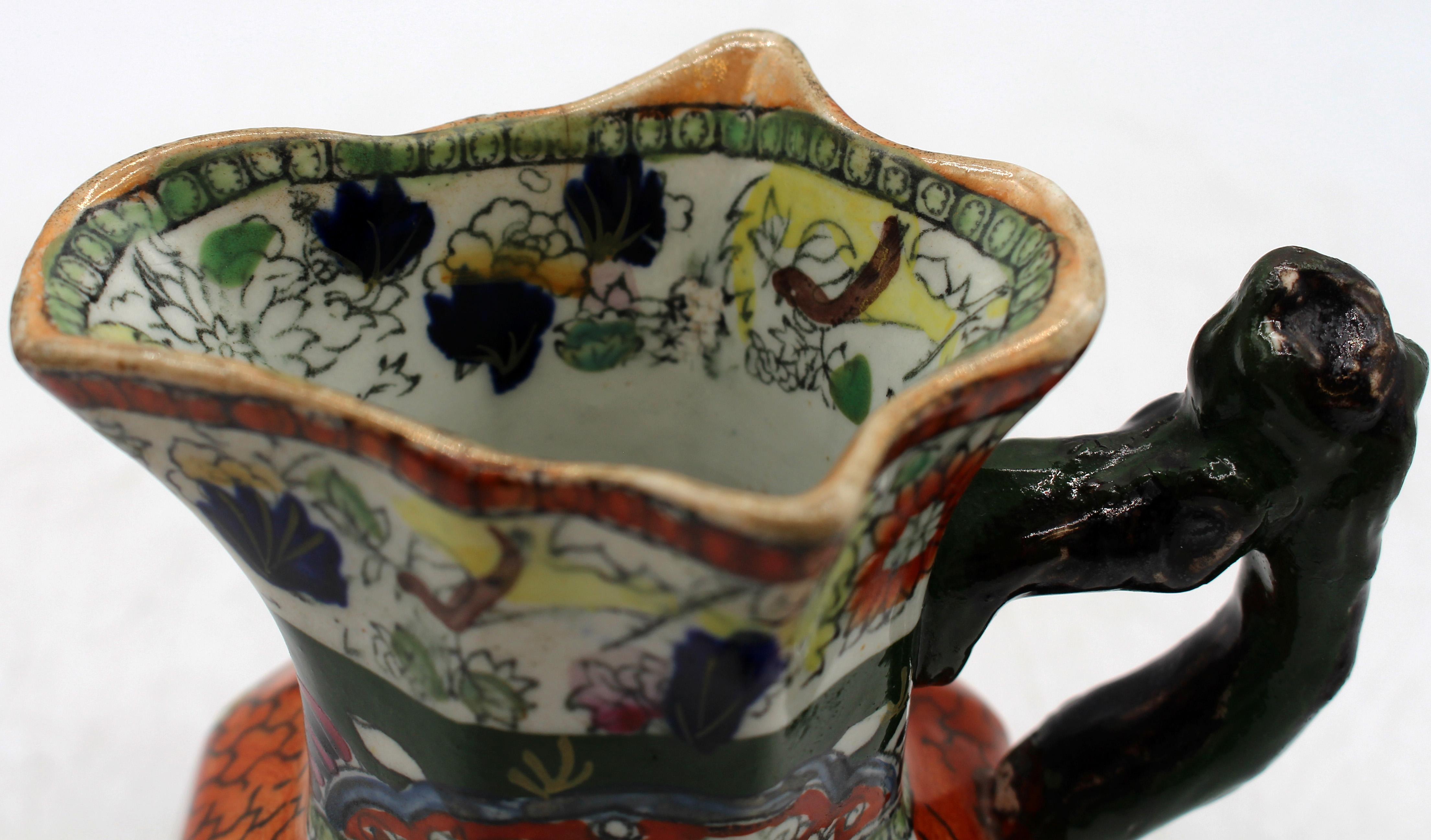 C. 1830-48 Small Mason's Ironstone Red Scale Chinoiserie Jug en Bueno estado para la venta en Chapel Hill, NC