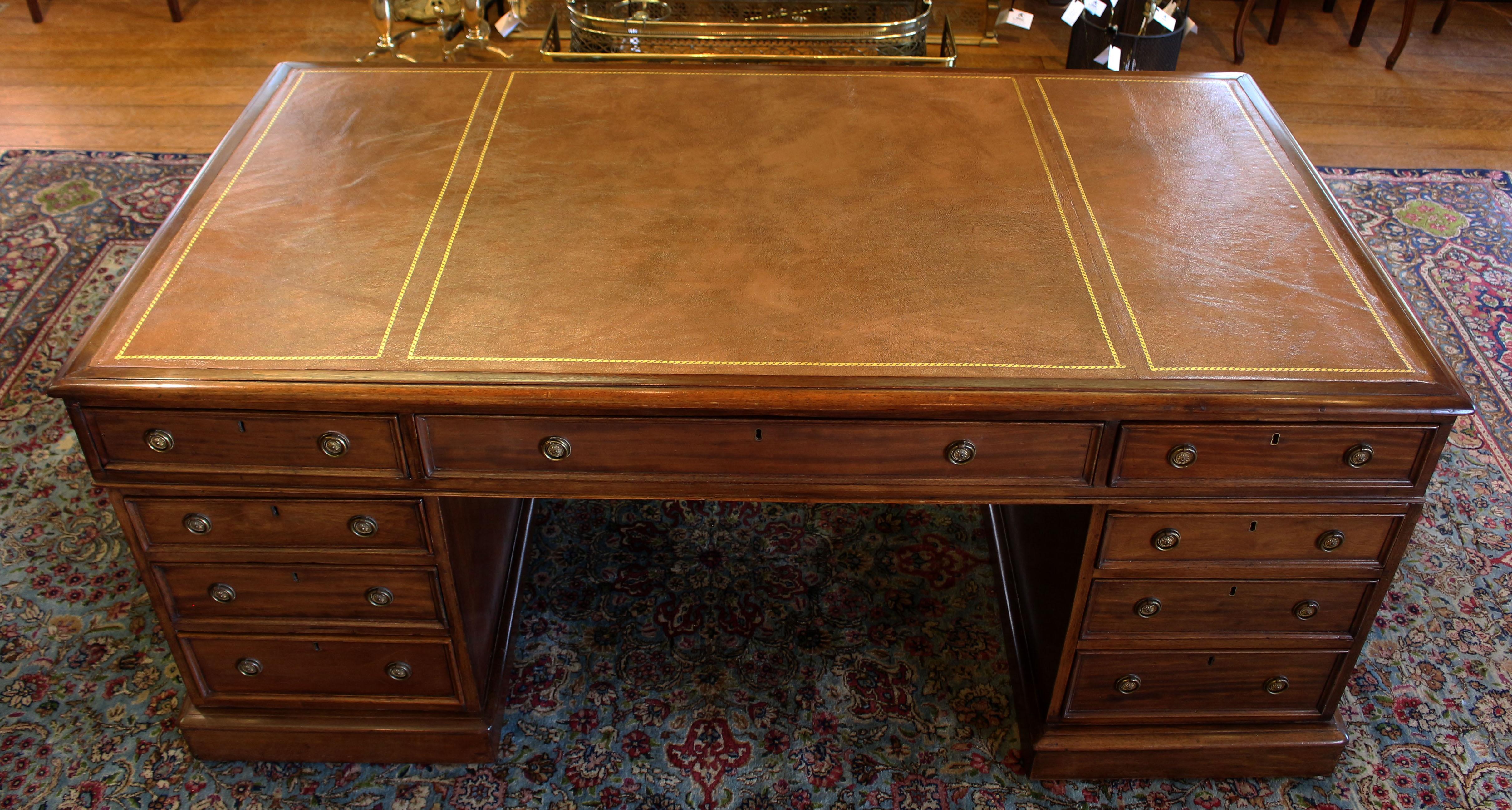 c. 1830 Late Georgian Period English Partner's Desk 2