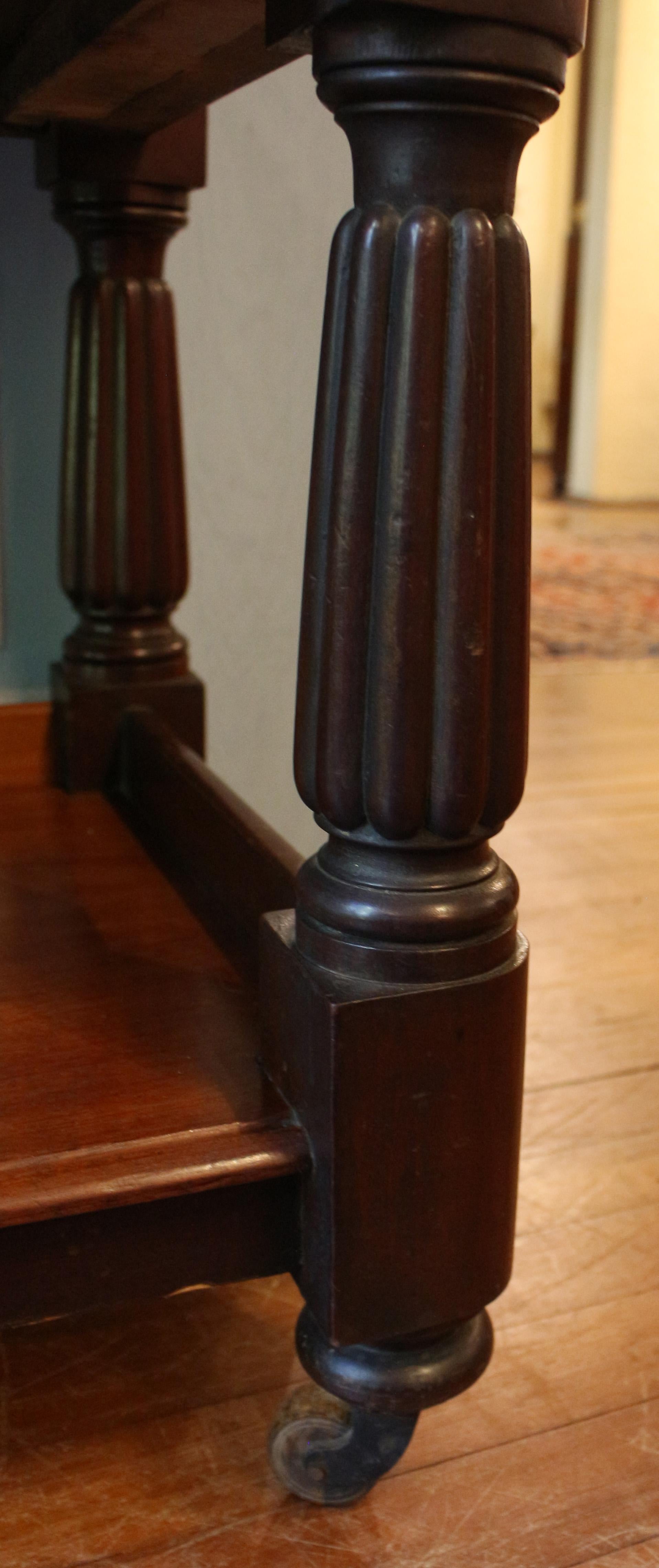 Wood c. 1830s William IV English Butler's Serving Etagere For Sale