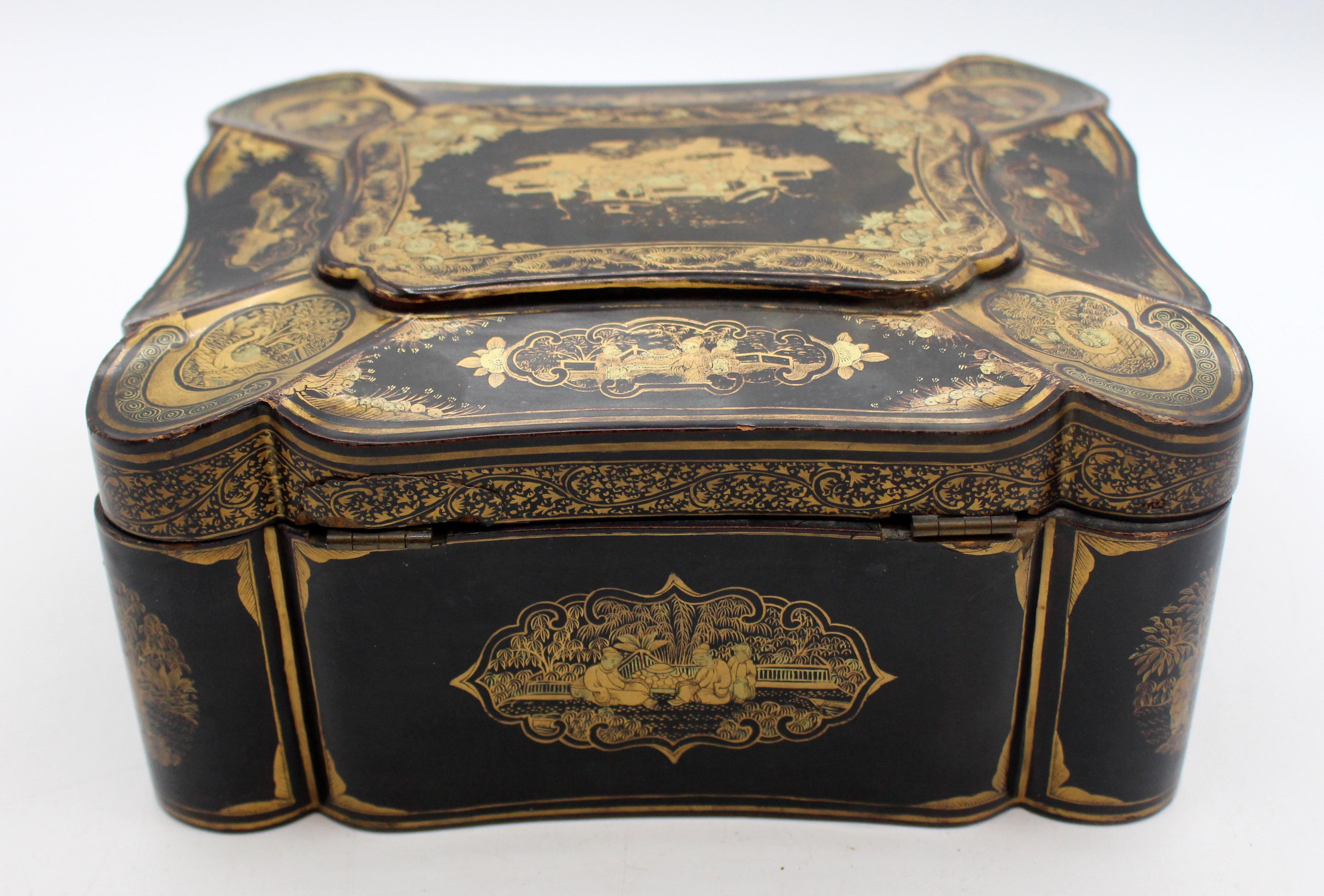 Chinese Export c. 1840-60 Chinese Lacquer on Wood Cartouche Shaped Box For Sale