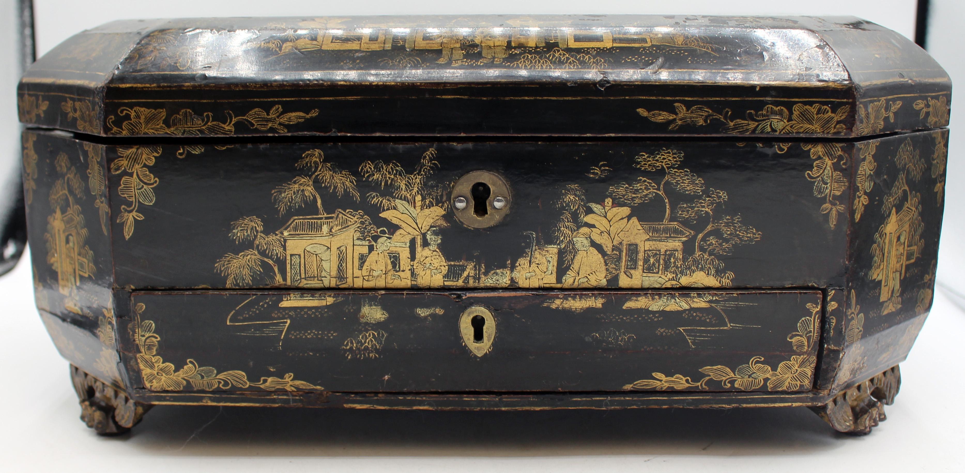 c. 1840-60 Gilt & Lacquer Decorated Chinese Export Sewing Box For Sale 7