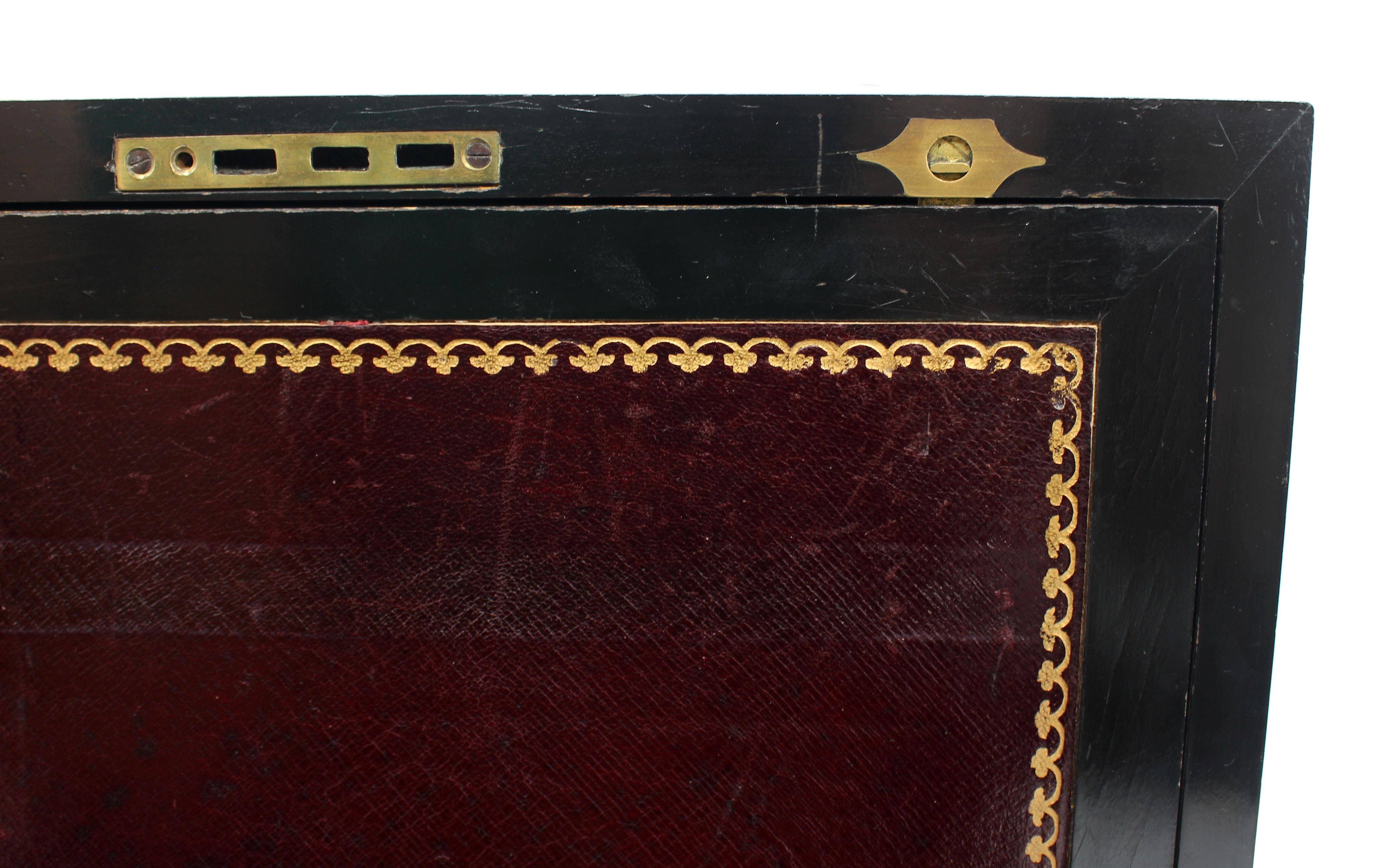 C. 1860 English Inlaid Burl Wood Lap Desk Writing Box en venta 5