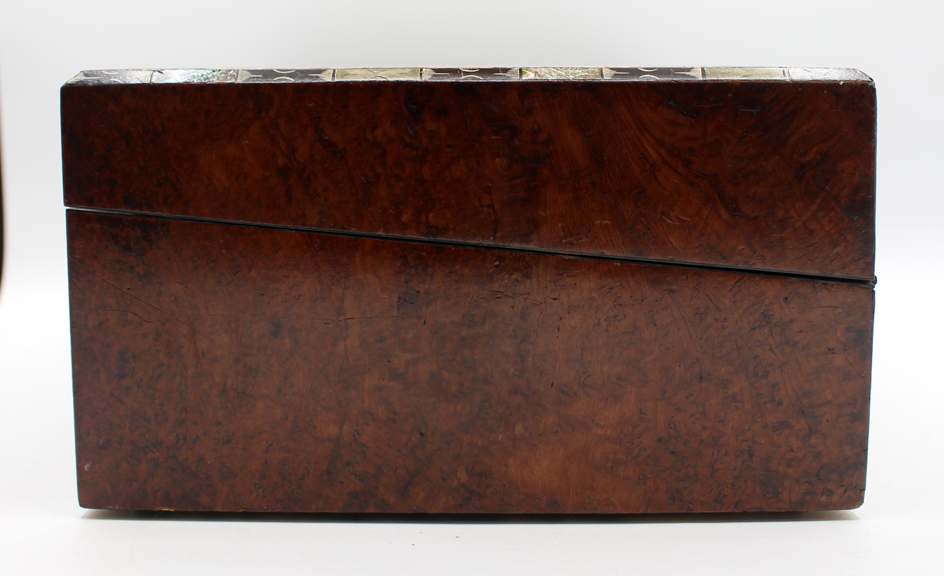 C. 1860 English Inlaid Burl Wood Lap Desk Writing Box Inglés en venta