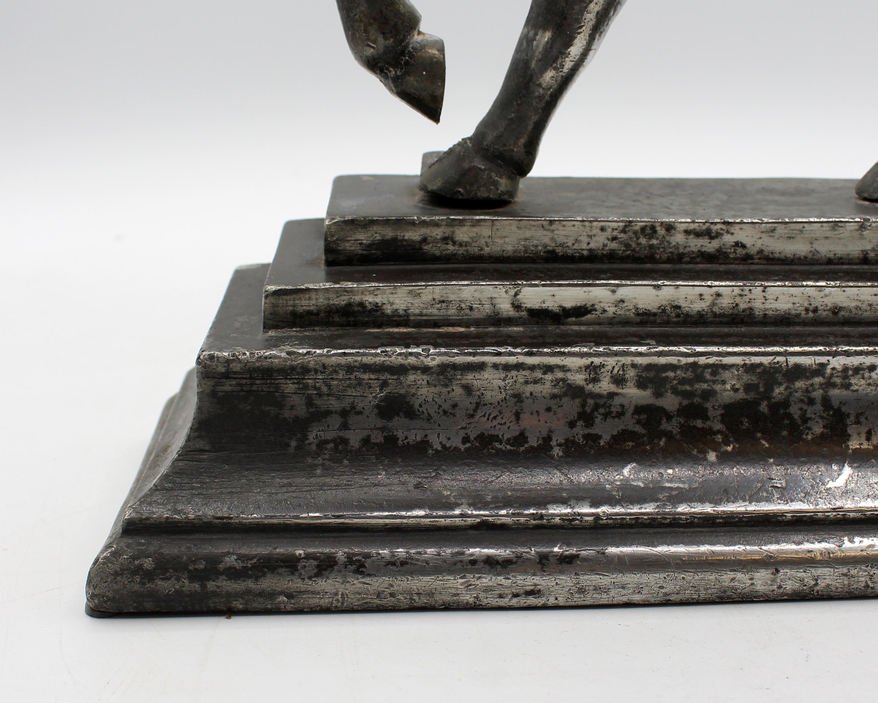 Inglese C. 1870 Pair of English Polished Steel Horse Doorstops in vendita