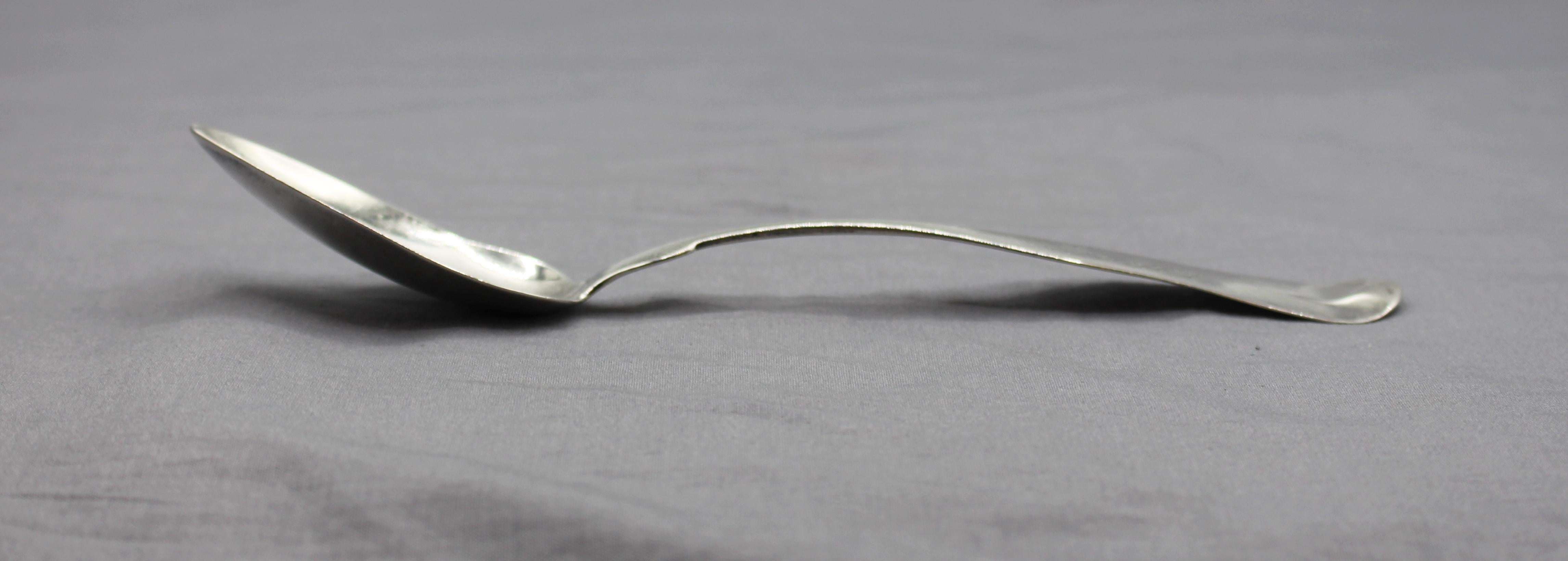Georgien C. 1873-75 Ensemble de six cuillères à soupe en argent monnayé par W E Taber, Providence, RI en vente