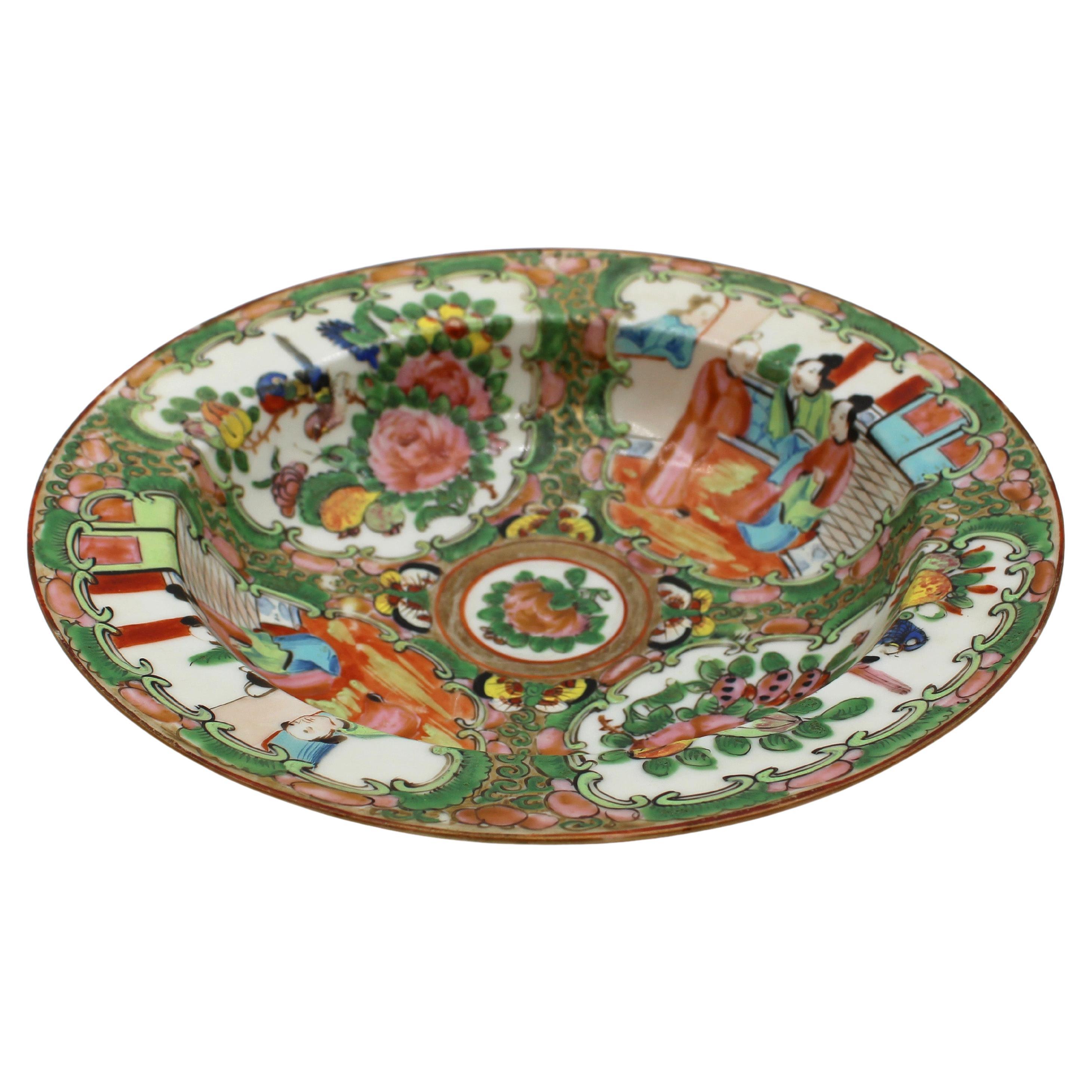 C. 1880s Chinese Export Porcelain Rose Medallion Soup Bowl For Sale