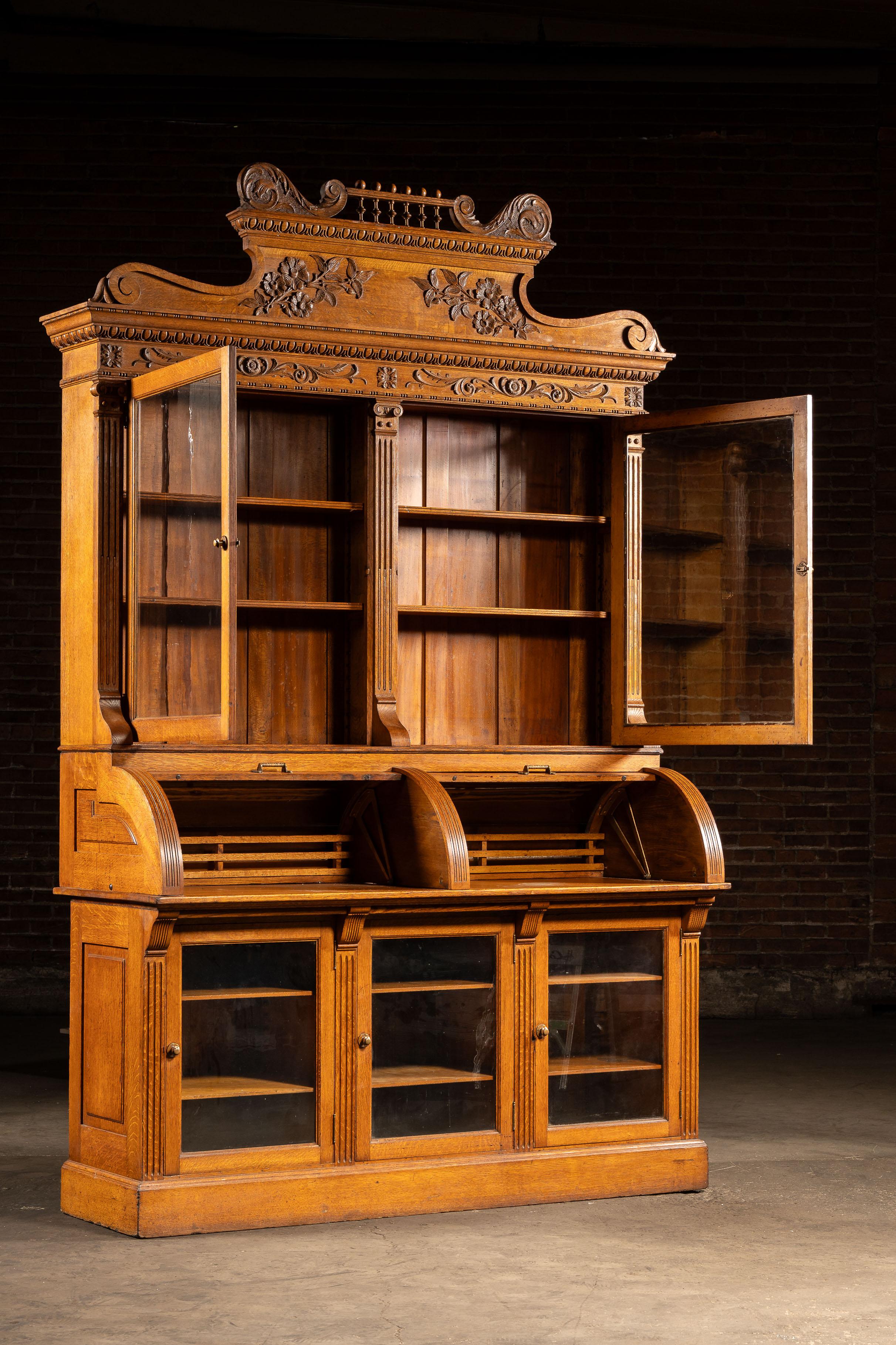 c. 1885 High Victorian Oak Jewelry Store Display Cabinet im Angebot 6