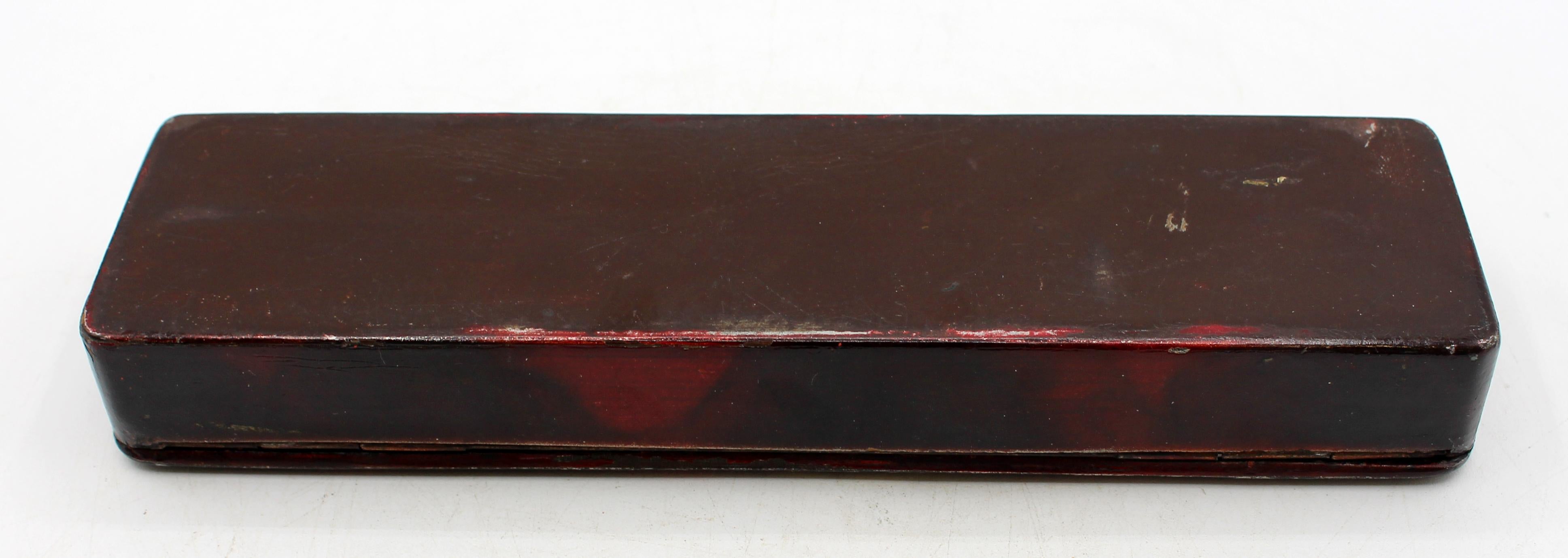 c. 1890 Caja continental de cartón piedra para bolígrafos siglo XIX en venta