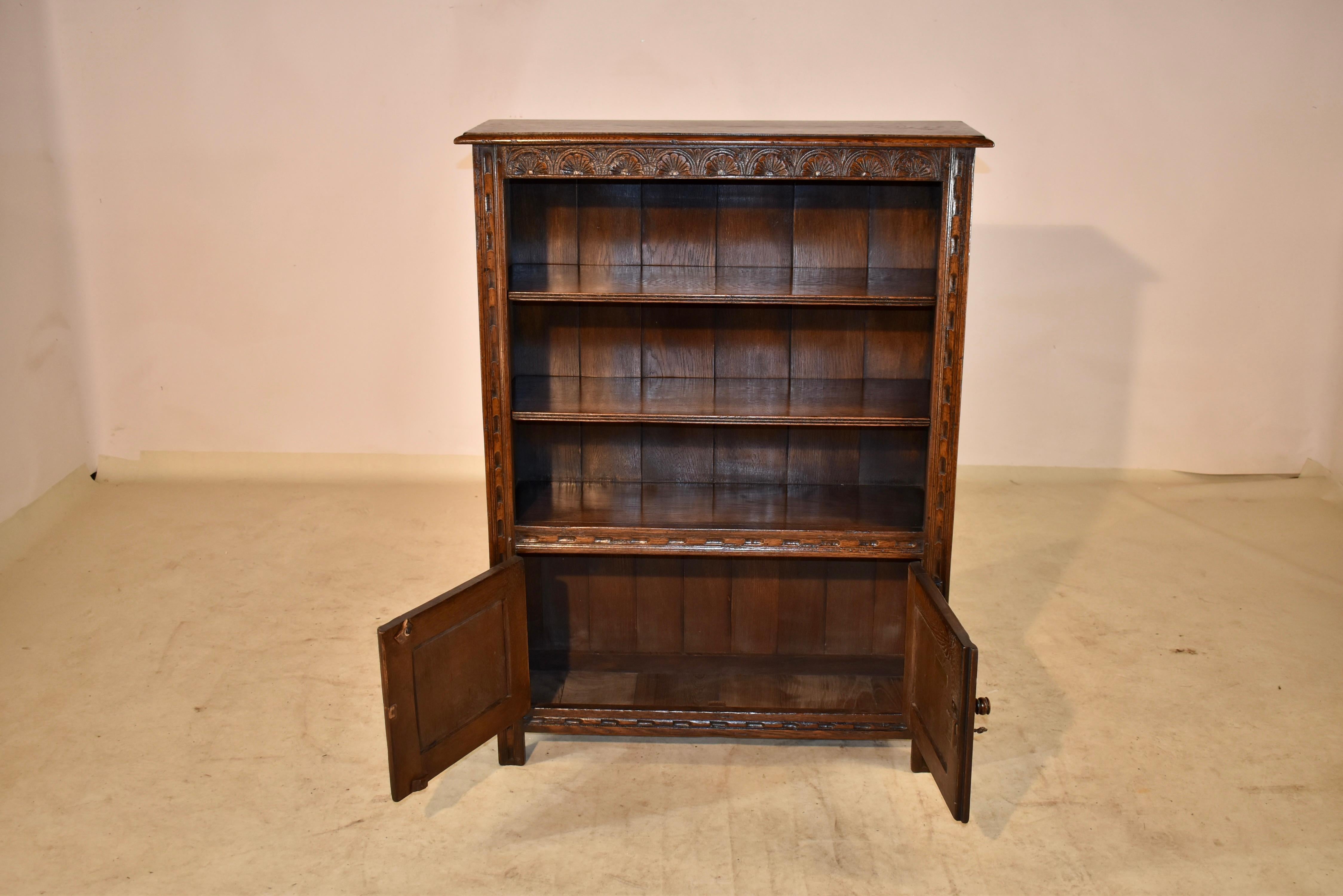 C. 1900 English Oak Bookcase For Sale 1