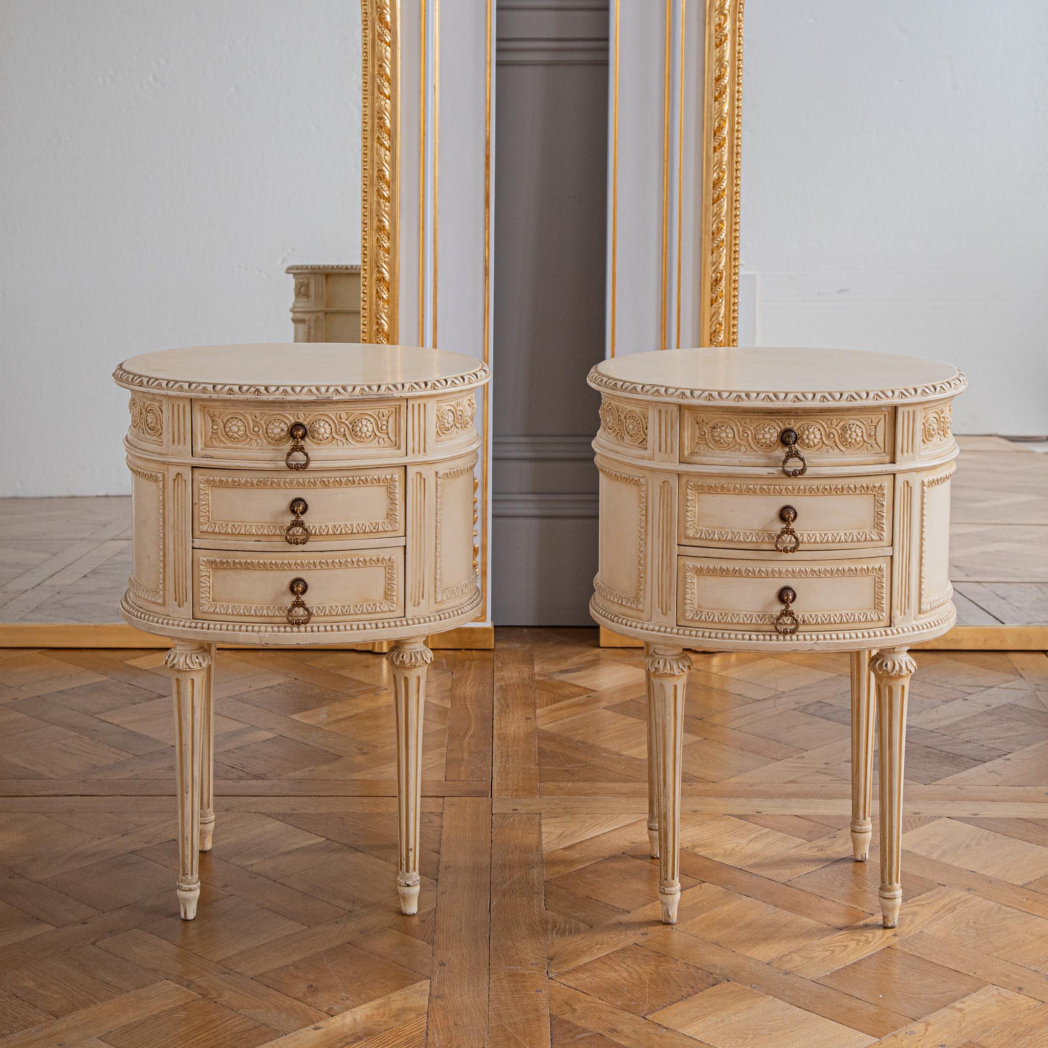 C 1900 French Antique Pair Of Painted Oval Bedside Tables In Louis XVI Style 3