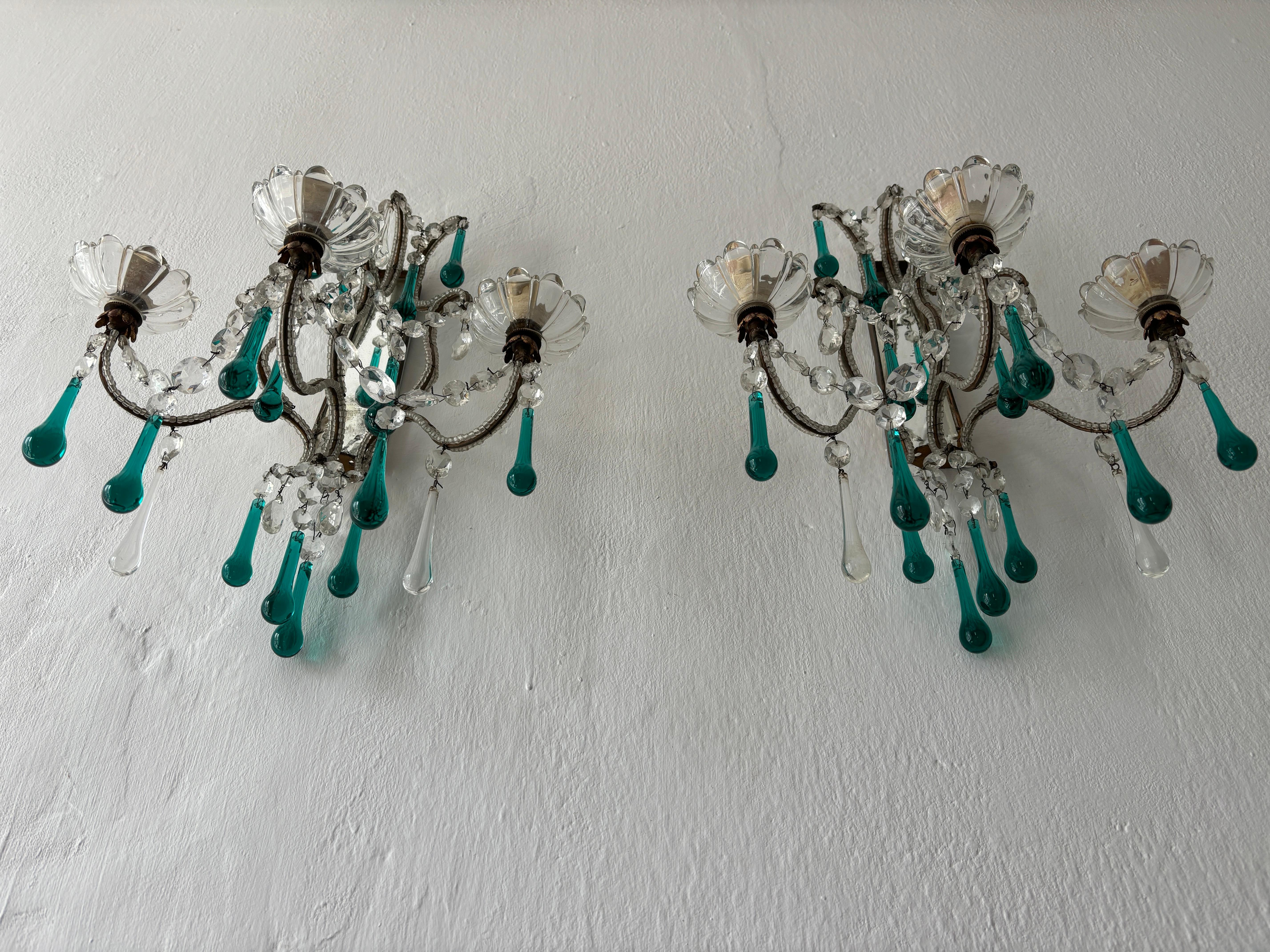 c 1900 French Beaded Extremely Rare Sea foam Green Murano Drops Mirrors Sconces In Good Condition For Sale In Firenze, Toscana