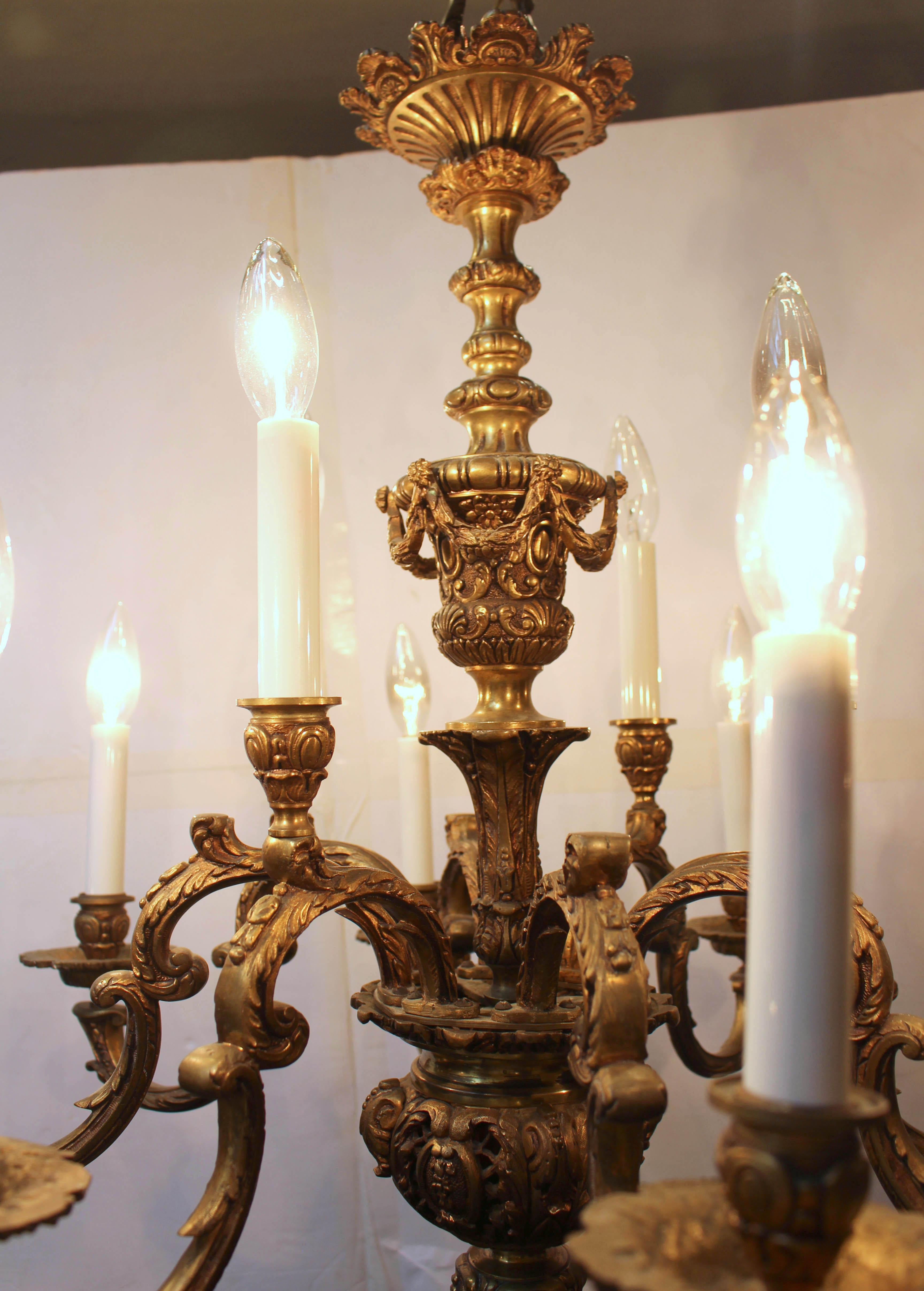c. 1900 Louis XIV Style French Chandelier In Good Condition For Sale In Chapel Hill, NC
