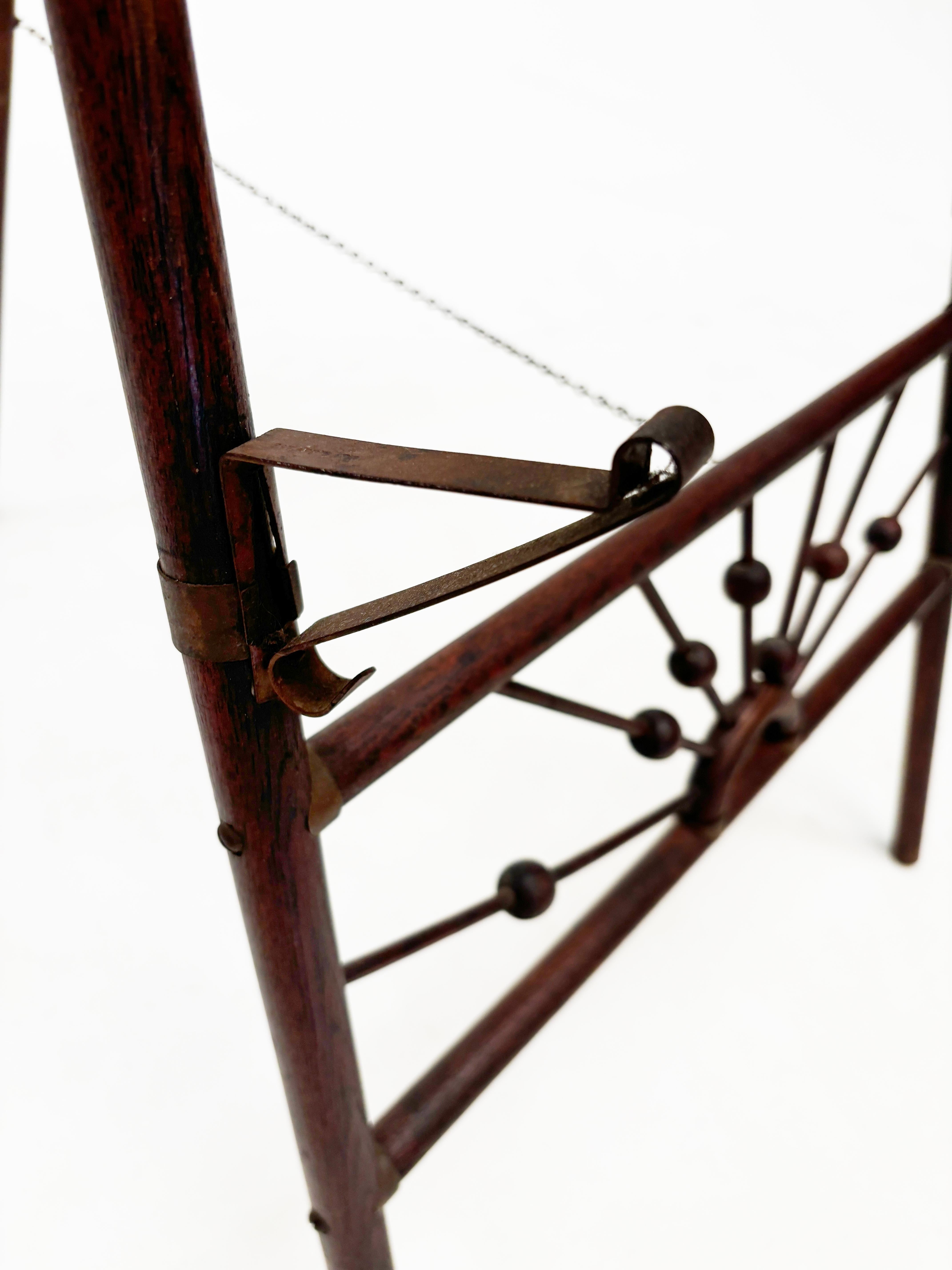 Inconnu c. 1900 Victorian Oak Sticks and Ball Ornate Easel Stand en vente