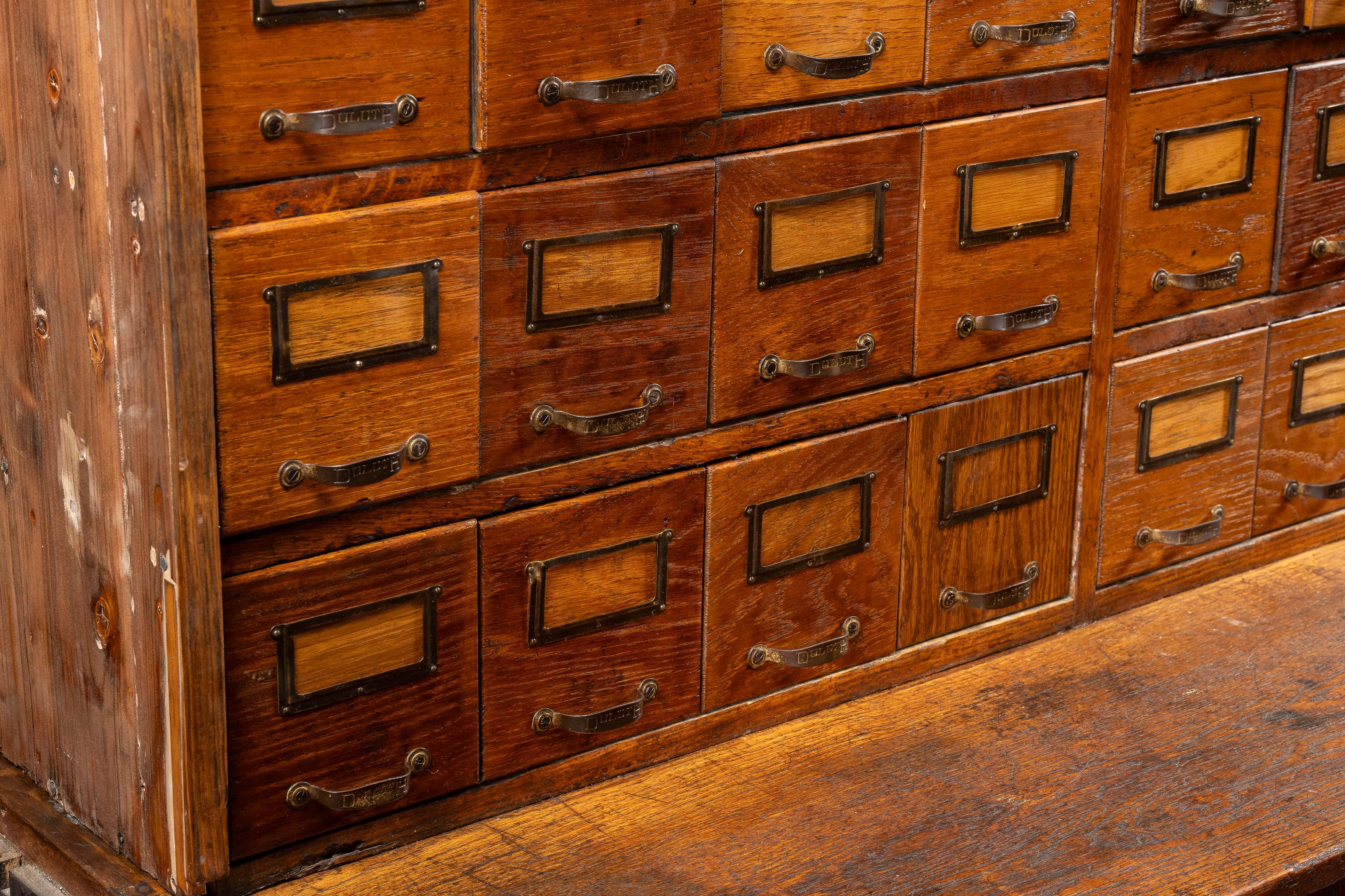c. 1910 Massive 266-Drawer Duluth Parts Cabinet In condizioni buone in vendita a Dekalb, IL
