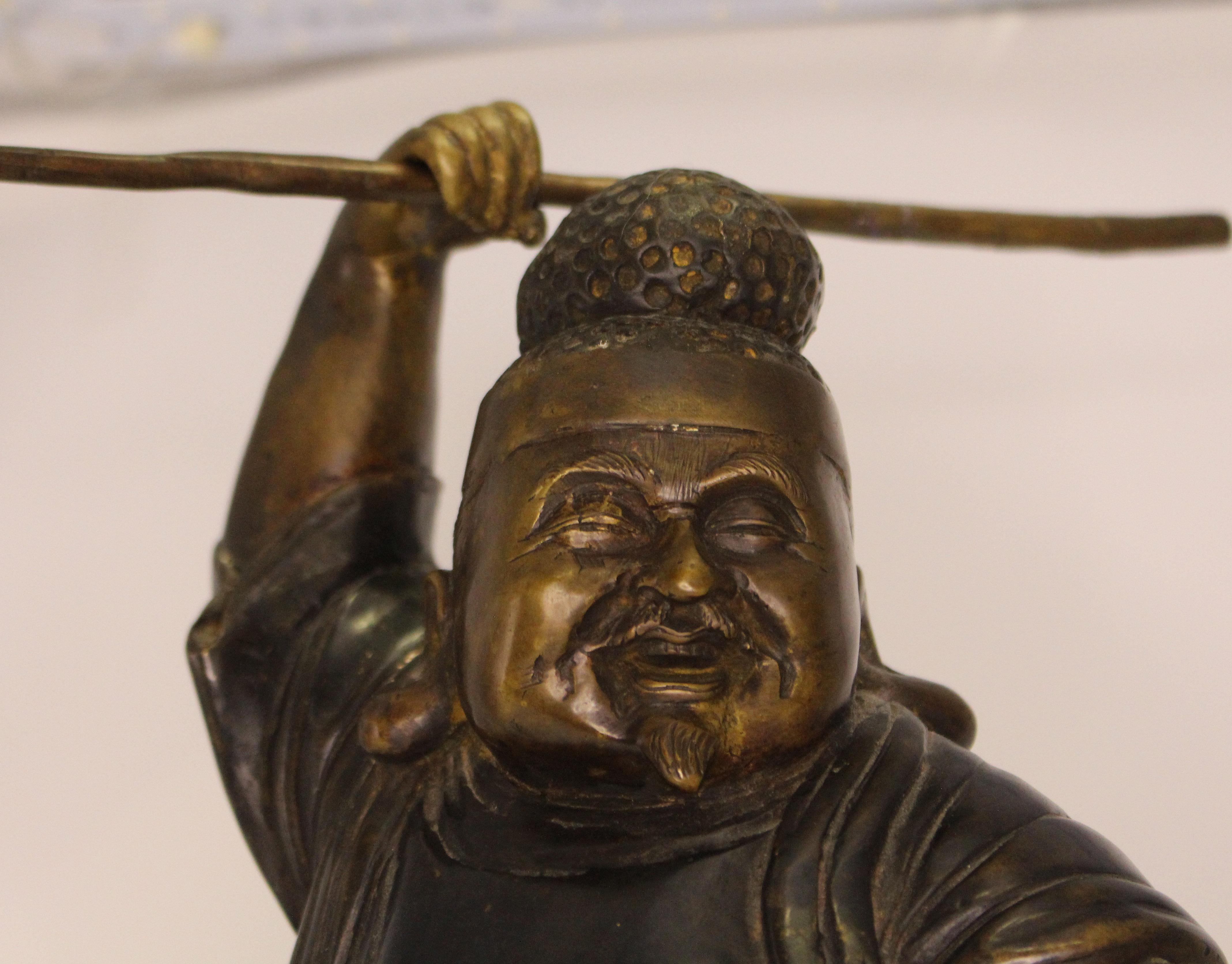 XX secolo c. 1912-26 Japanese Bronze of Ebisu, God of Luck and Fishermen in vendita