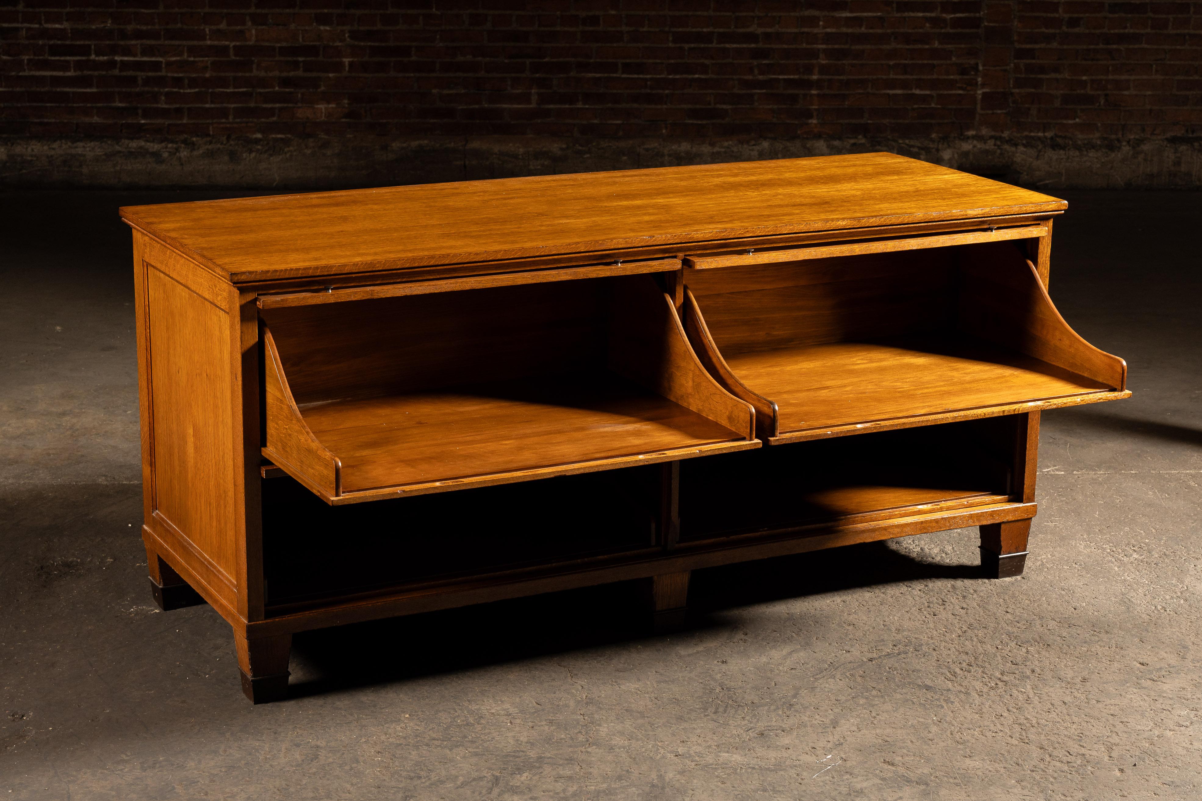 c. Isola da cucina Barrister del 1920, arte e artigianato in vendita 10