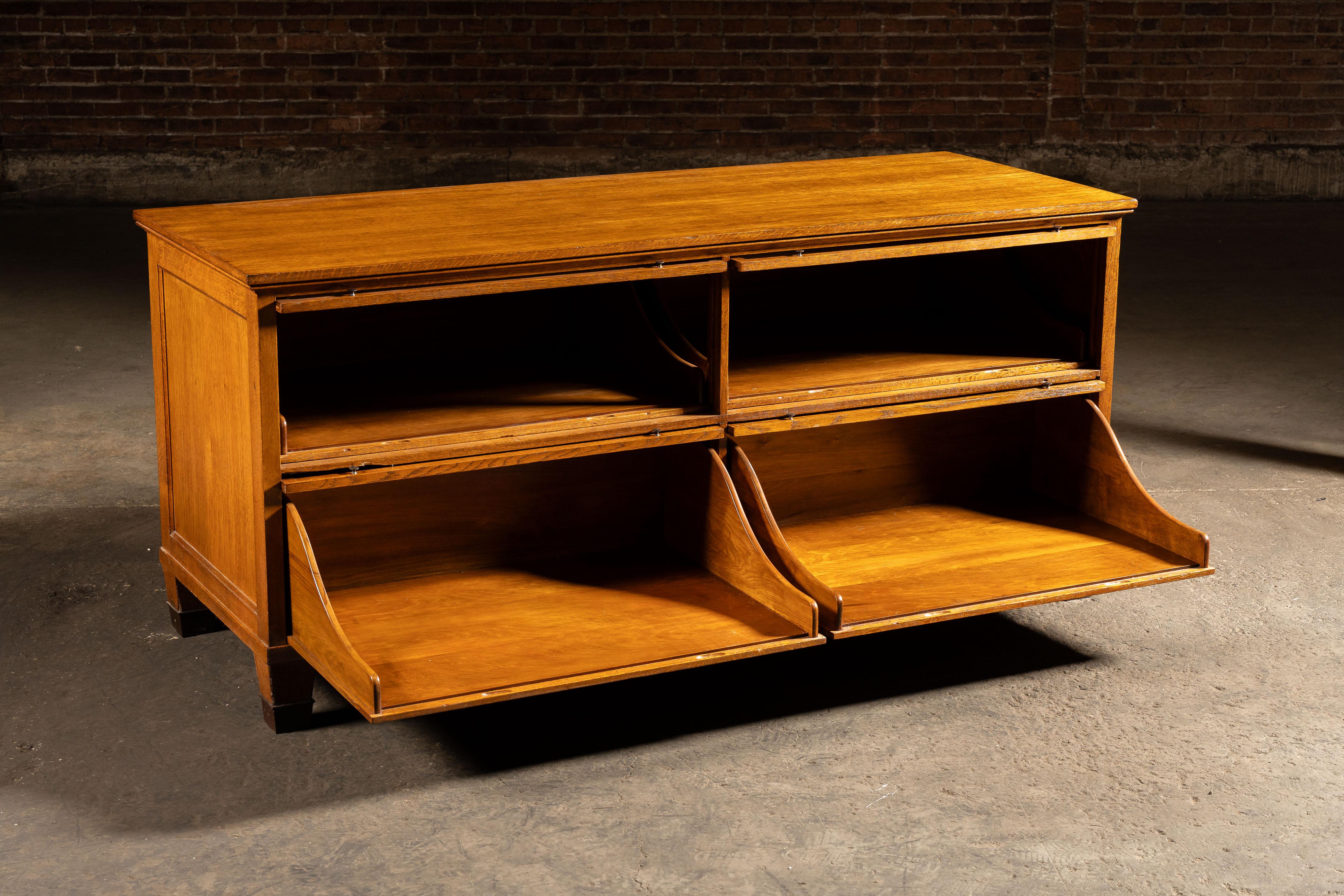 c. Isola da cucina Barrister del 1920, arte e artigianato in vendita 11