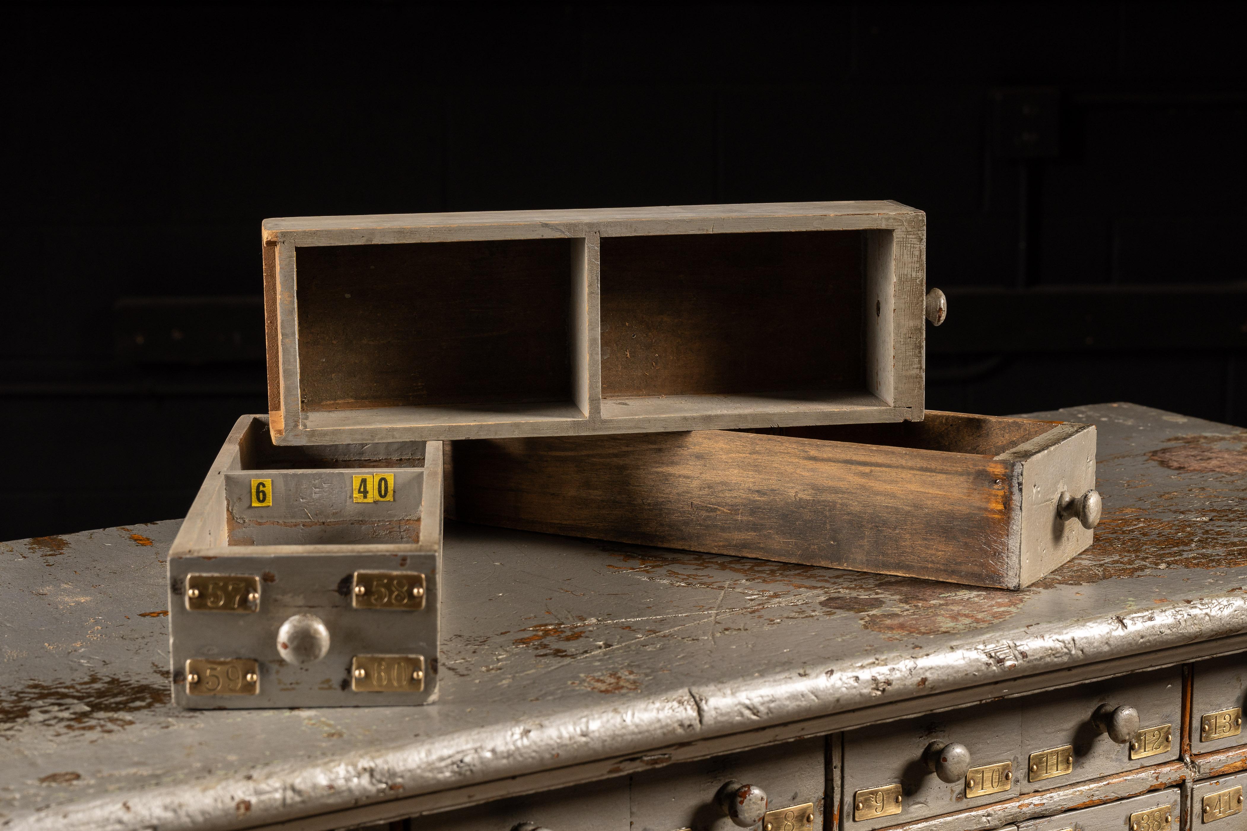 c. 1920 Multi-Drawer Industrial Hardware Cabinet in Gray For Sale 1