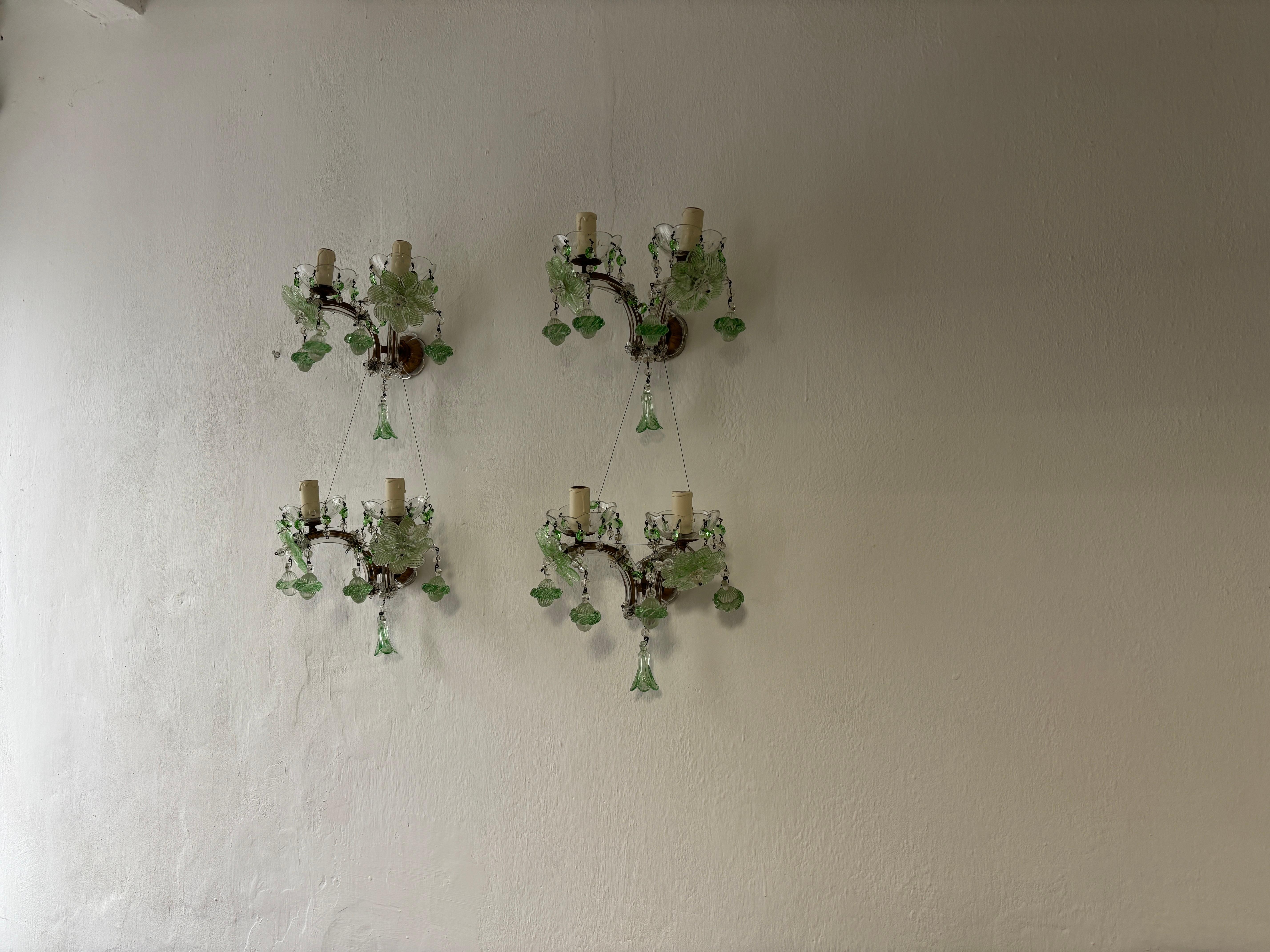 c 1920 Rare Set Four Green Murano Flowers Ribbon Crystal Sconces One of Kind In Good Condition For Sale In Firenze, Toscana
