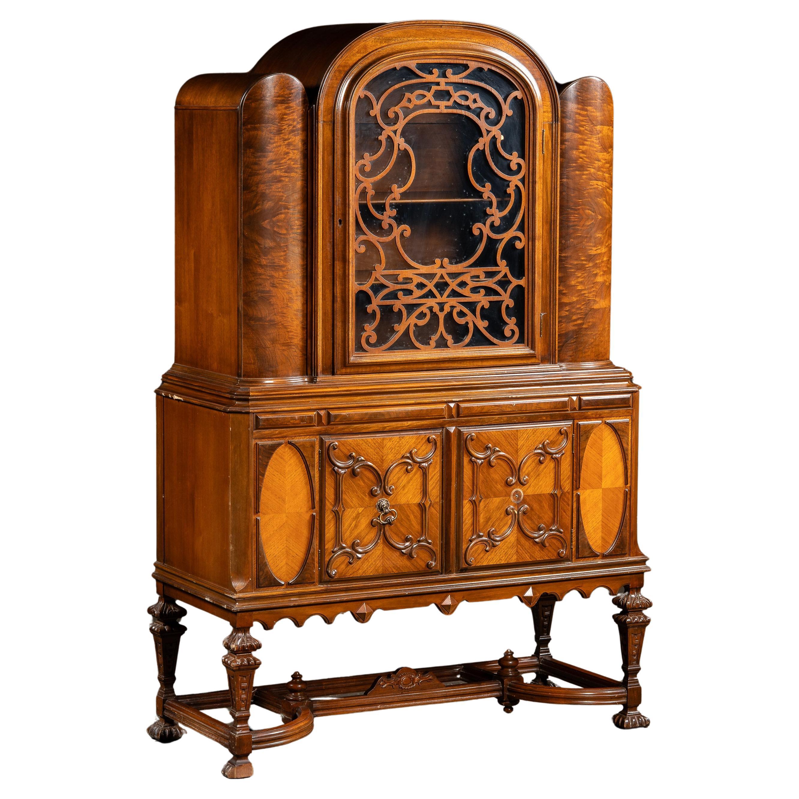 c. 1920 Rococo Revival Arched-Top Cabinet in vendita