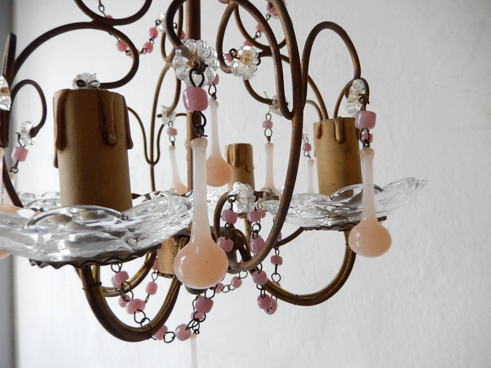 Set of Two Pink Opaline Drops and Beads Petit Chandeliers, circa 1920 In Excellent Condition In Modena (MO), Modena (Mo)