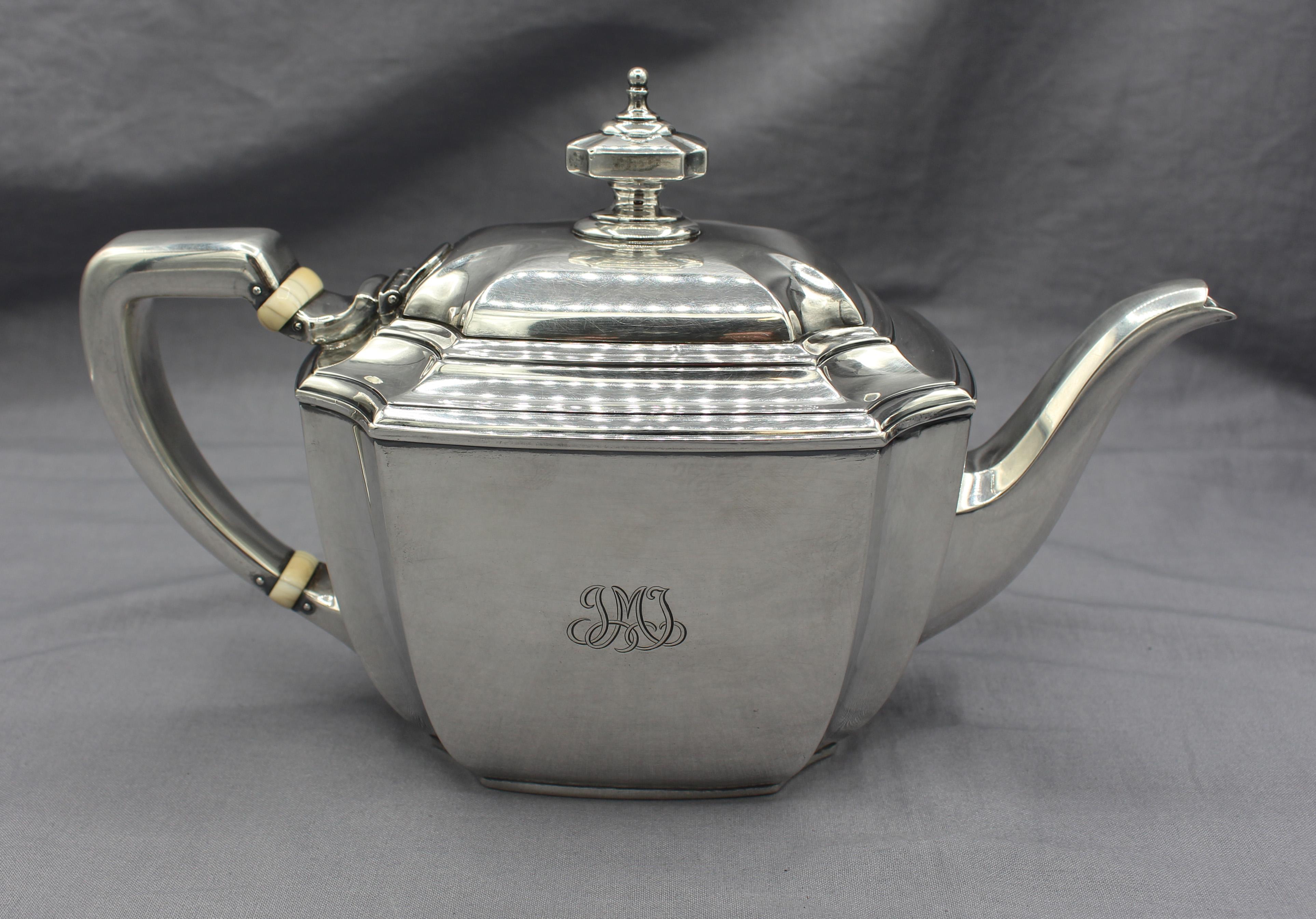 c. 1920s-30s 4-Pieces Sterling Silver Tea Service by Tiffany en vente 2