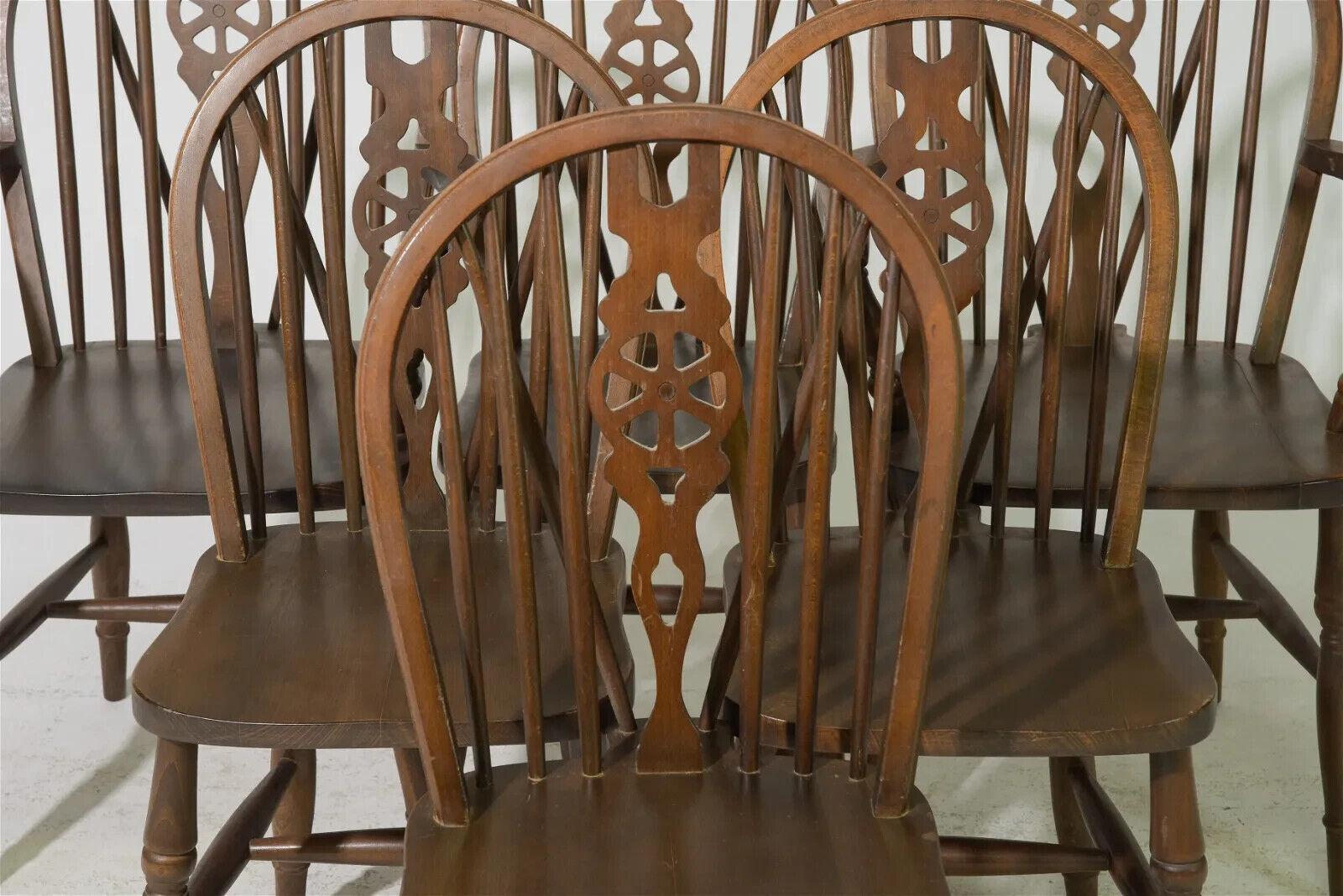 Altro C. Sedie con schienale a ruota di carro del 1920, in Oak, con braccioli e sedie laterali, set di dodici! in vendita