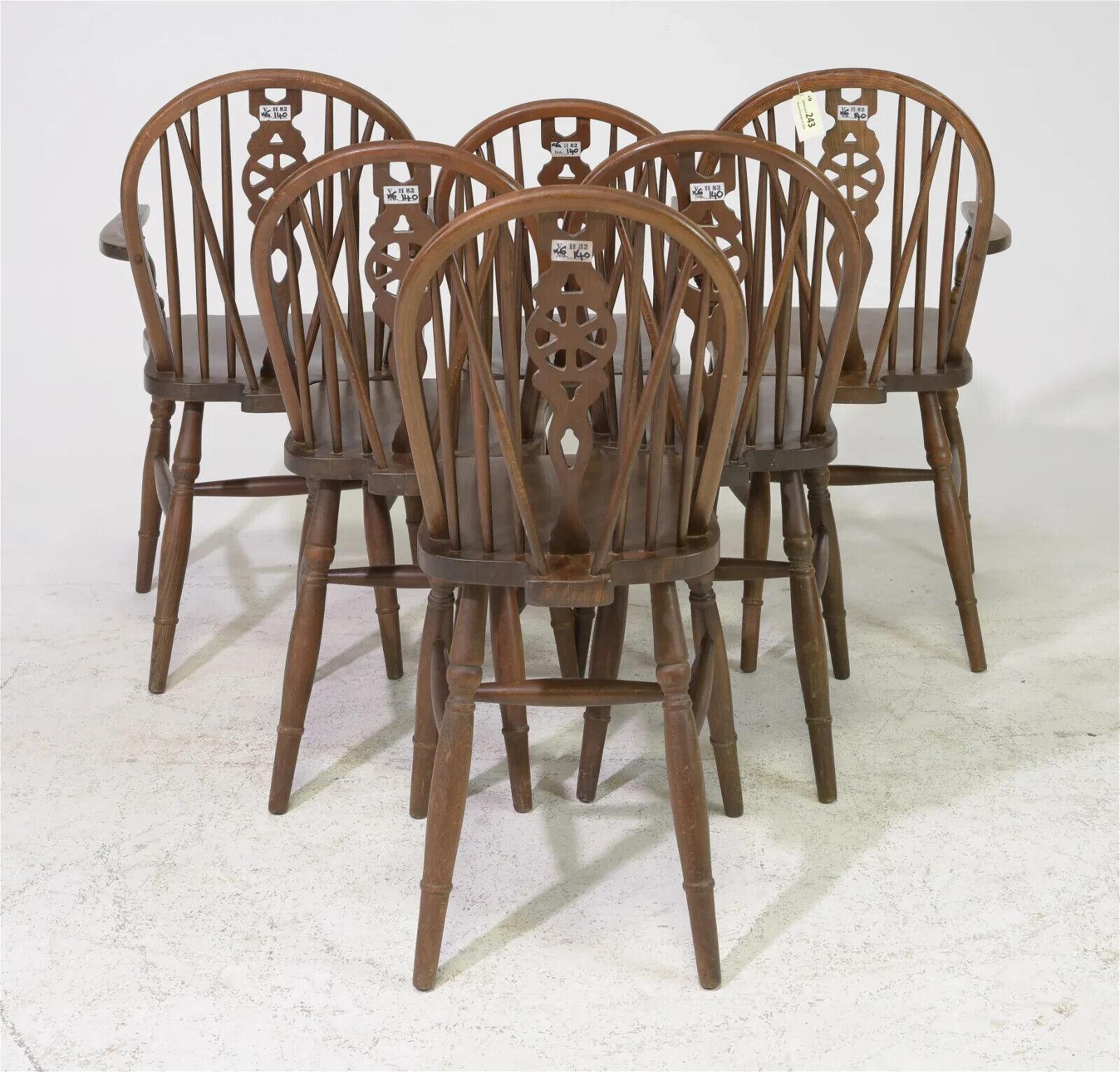 Sconosciuto C. Sedie con schienale a ruota di carro del 1920, in Oak, con braccioli e sedie laterali, set di dodici! in vendita