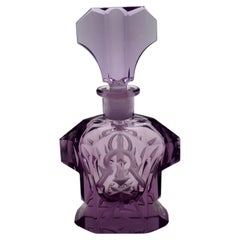 Anno: anni ’20 circa. Flacone da profumo in vetro ametista in stile Art Déco, cecoslovacco