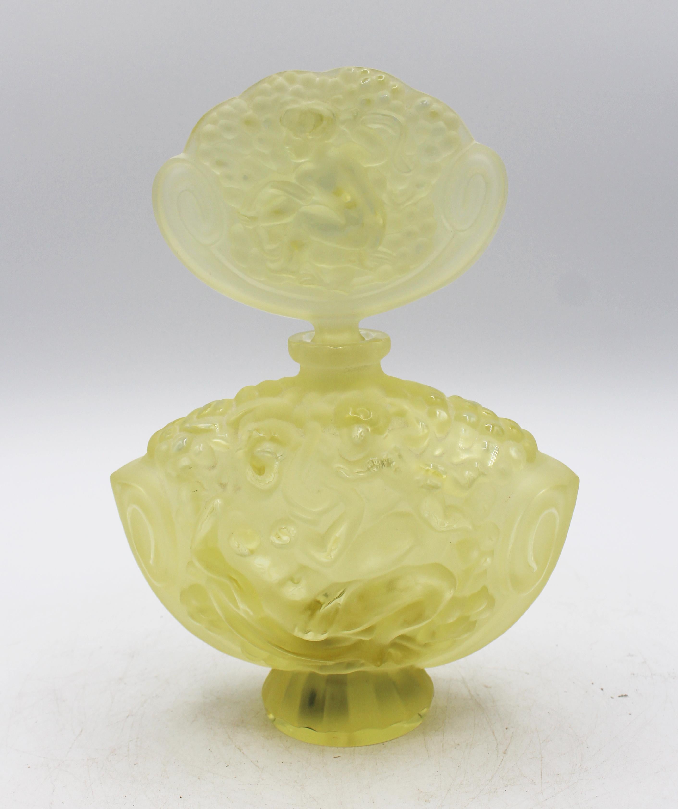 C. 1920s Czech Art Deco Lemon Yellow Frosted Glass Perfume Bottle & Stopper In Good Condition For Sale In Chapel Hill, NC