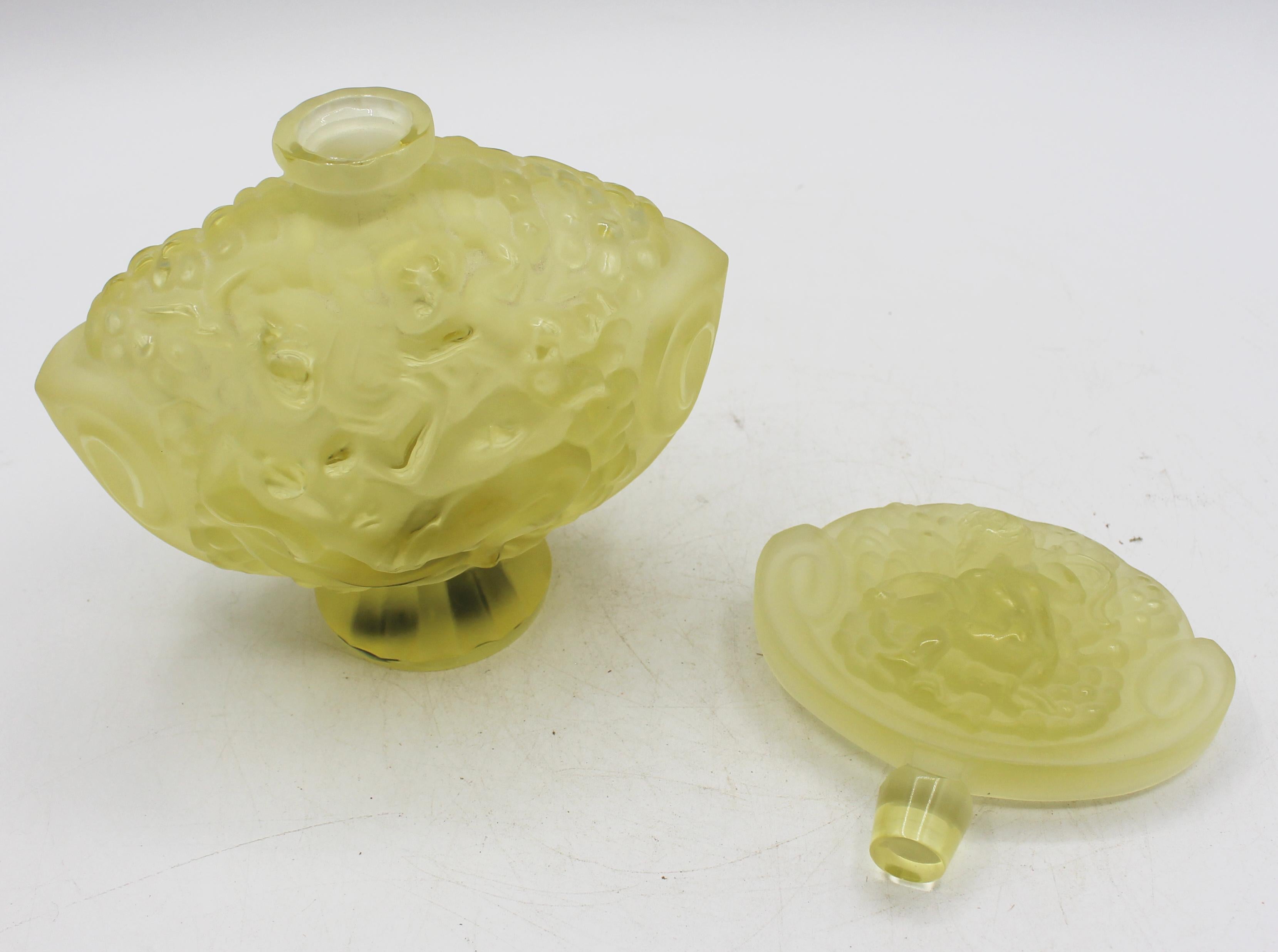 C. 1920s Czech Art Deco Lemon Yellow Frosted Glass Perfume Bottle & Stopper For Sale 1
