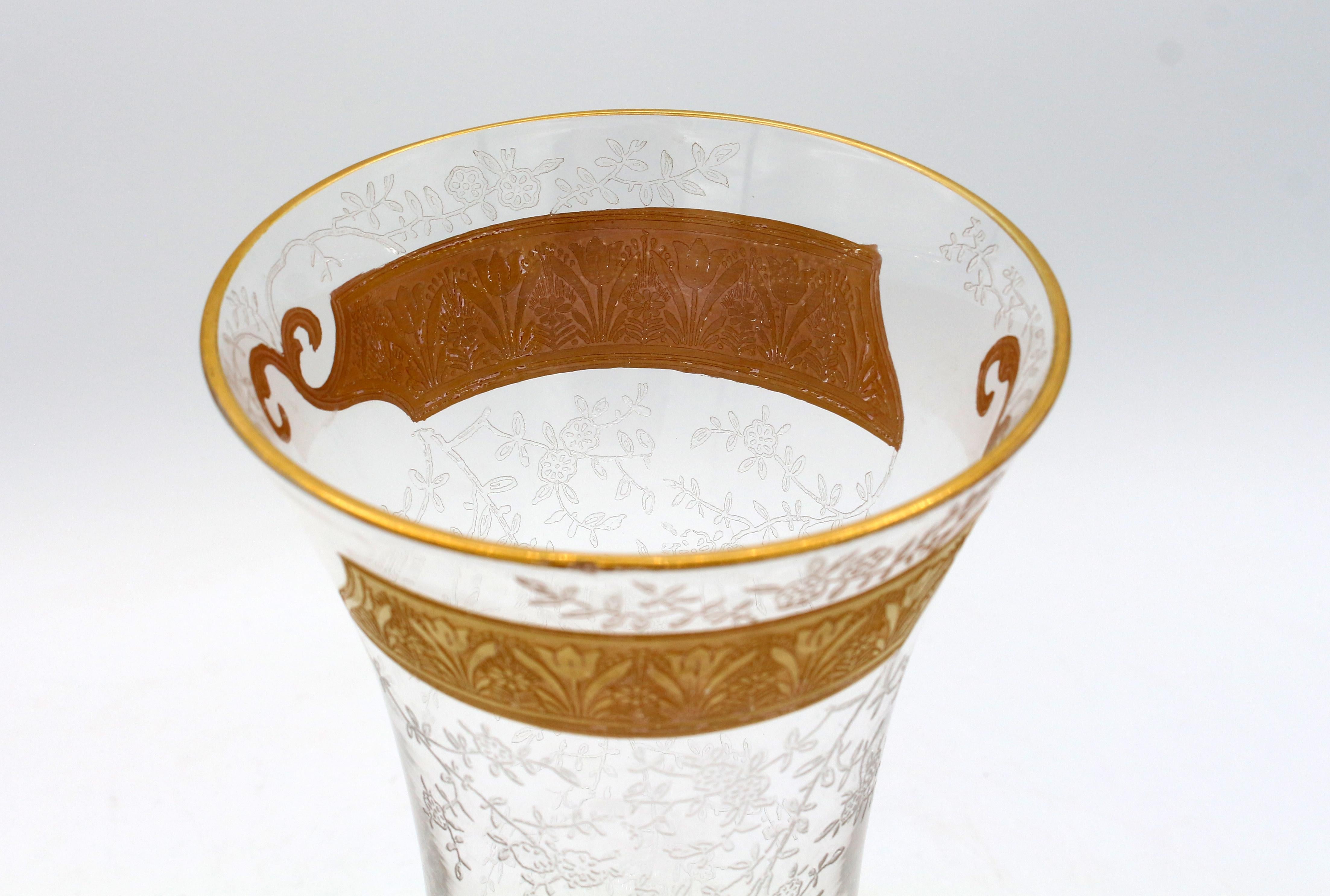 Néo-égyptien c. Vase en verre incrusté d'or de Duncan & Miller des années 1920 en vente