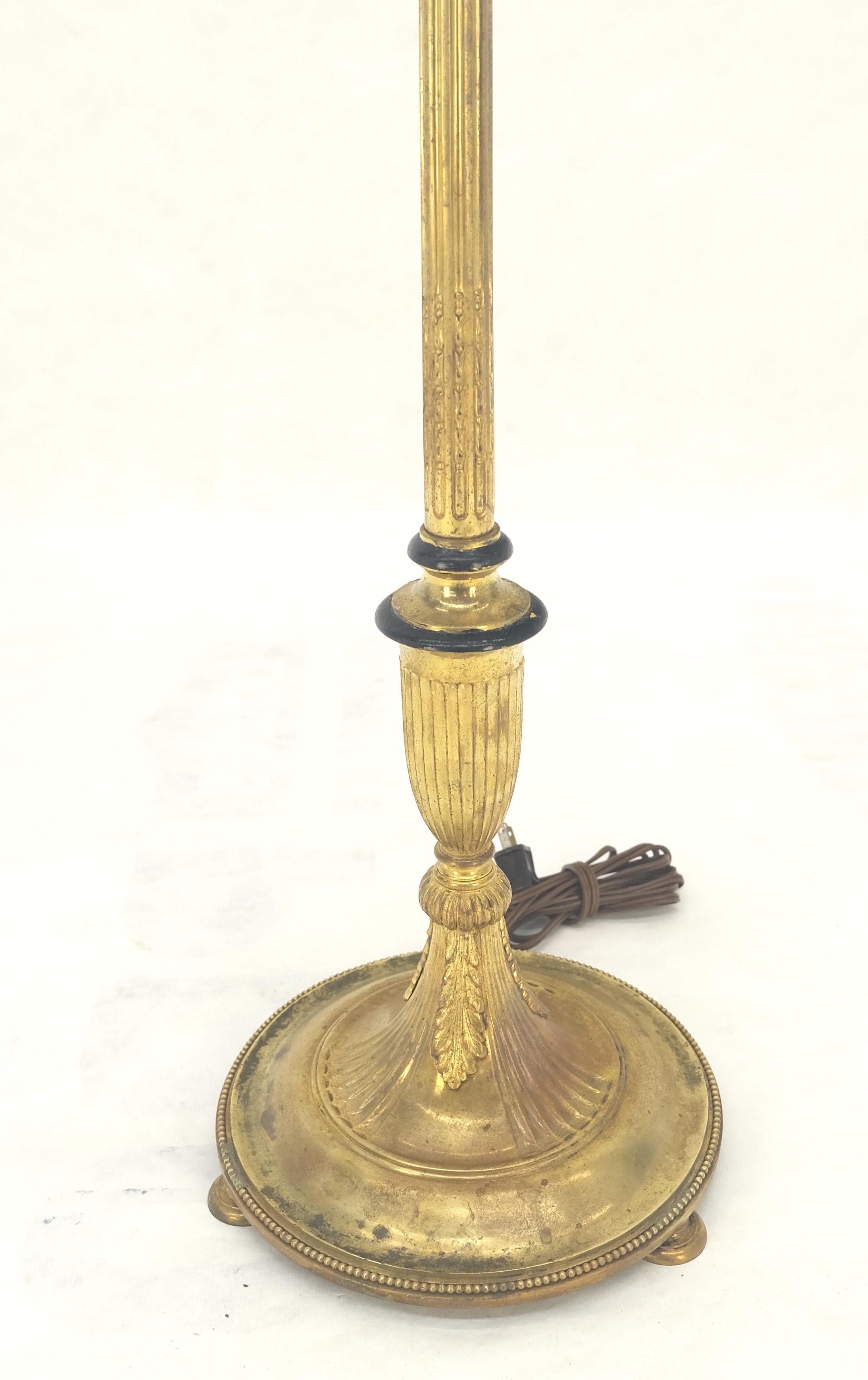 C. Lámpara de pie Deco Nouveau de latón macizo de los años 20 Federal en venta