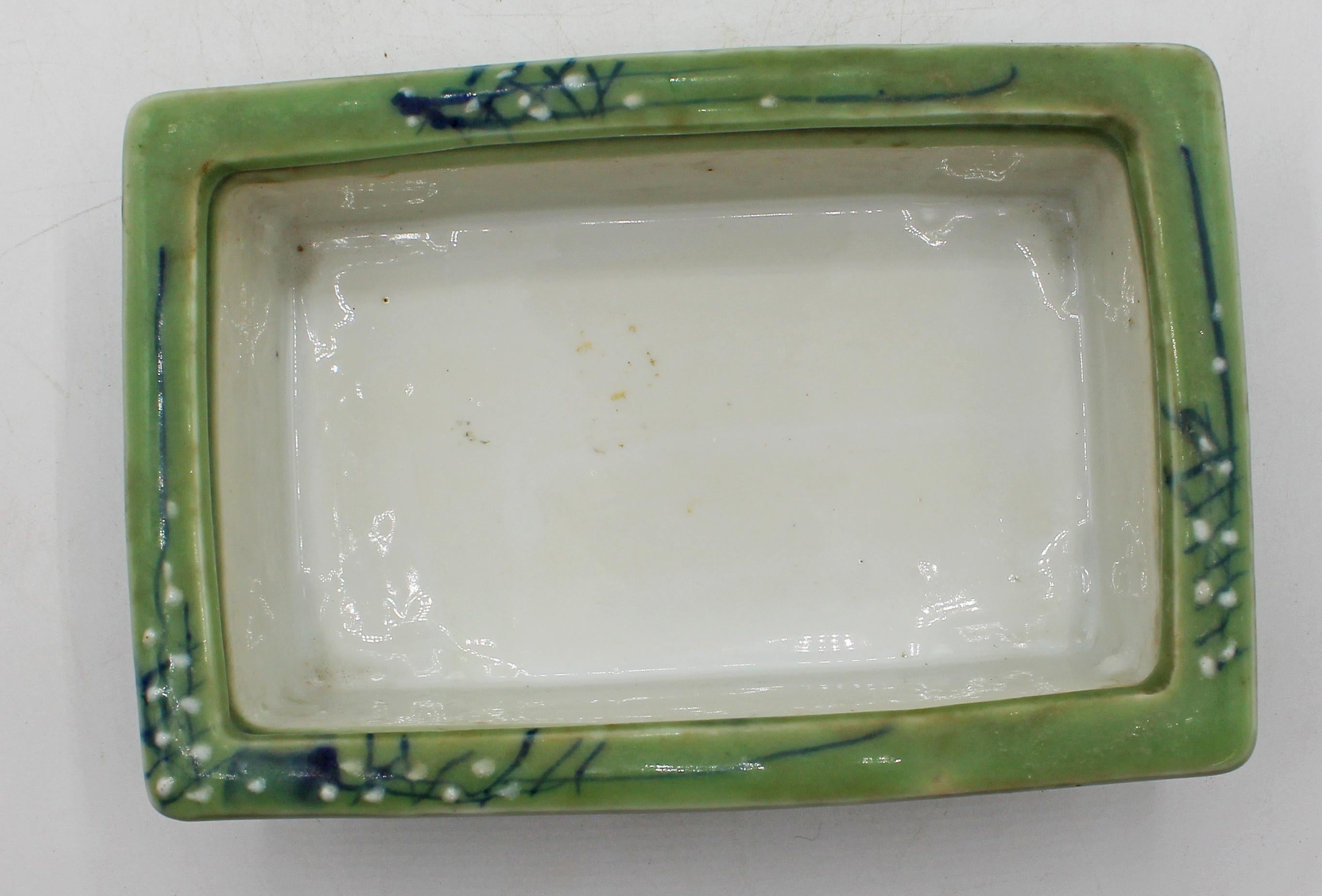C. 1930 Japanese Porcelain Celadon Bonsai Pot In Good Condition For Sale In Chapel Hill, NC