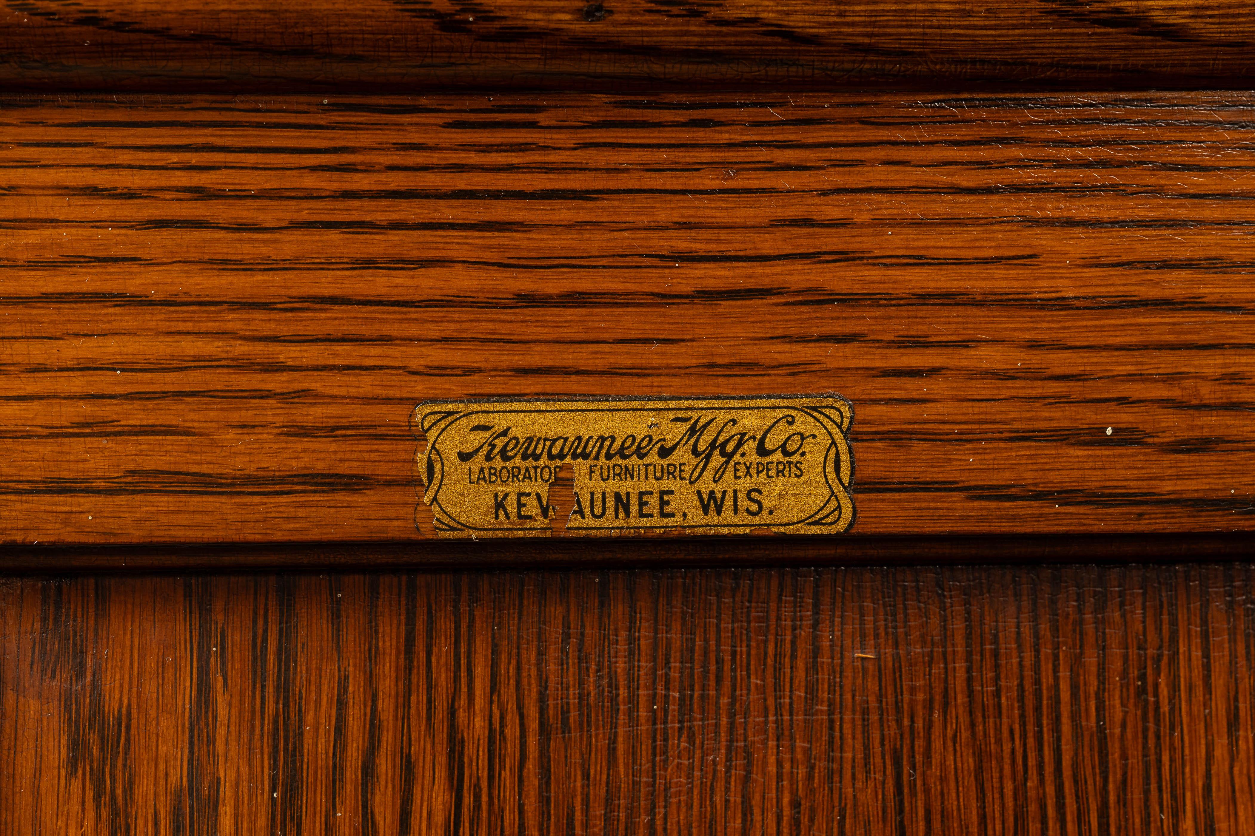 c. 1930 Laboratory Cabinet by Kewaunee Mfg. Co. For Sale 12