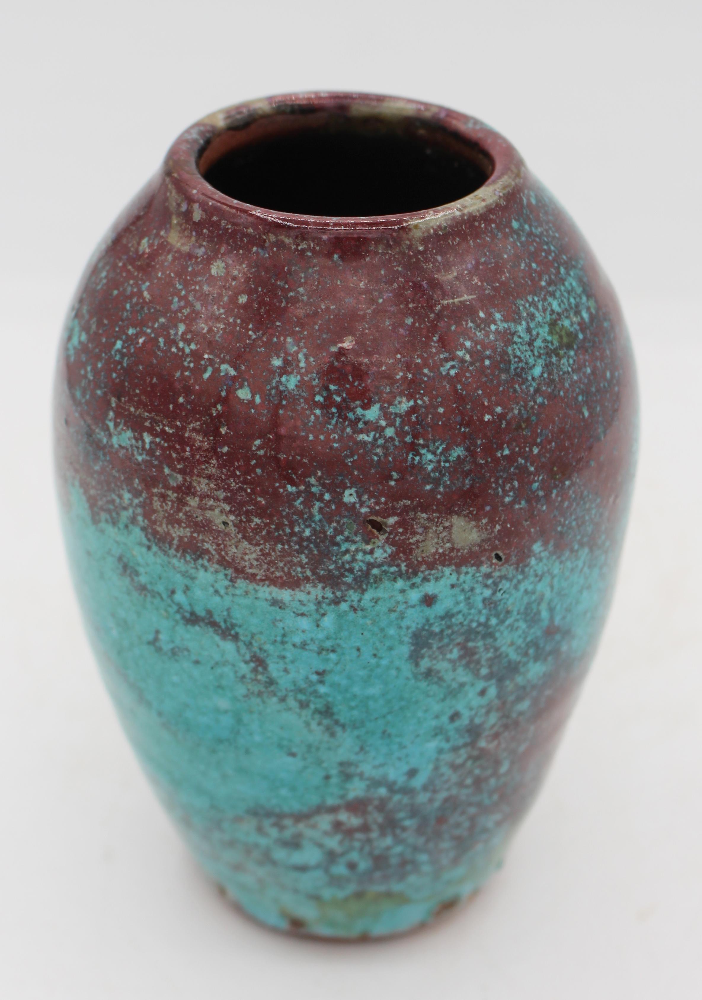 Ben Owen Sr. Pottery Chinese Blue Oriental Translation Meiping Vase, circa 1930s. Jugtown Ware 1921-1959 mark. Tactile body of potter's fingers. Elegantly draped glaze.
5
