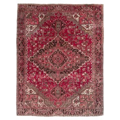 C. 1940 Heriz Hand-knotted Wool Rug, Mint Condition 9.3 x 11.4