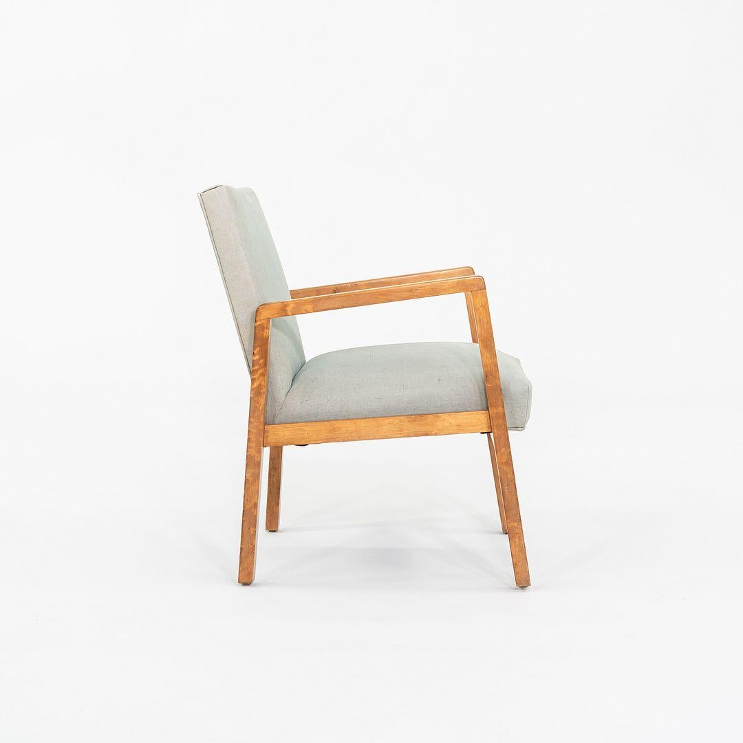 Acciaio C. 1945 Set di quattro poltrone da corridoio Alvar e Aino Aalto Modello 54/404 in vendita
