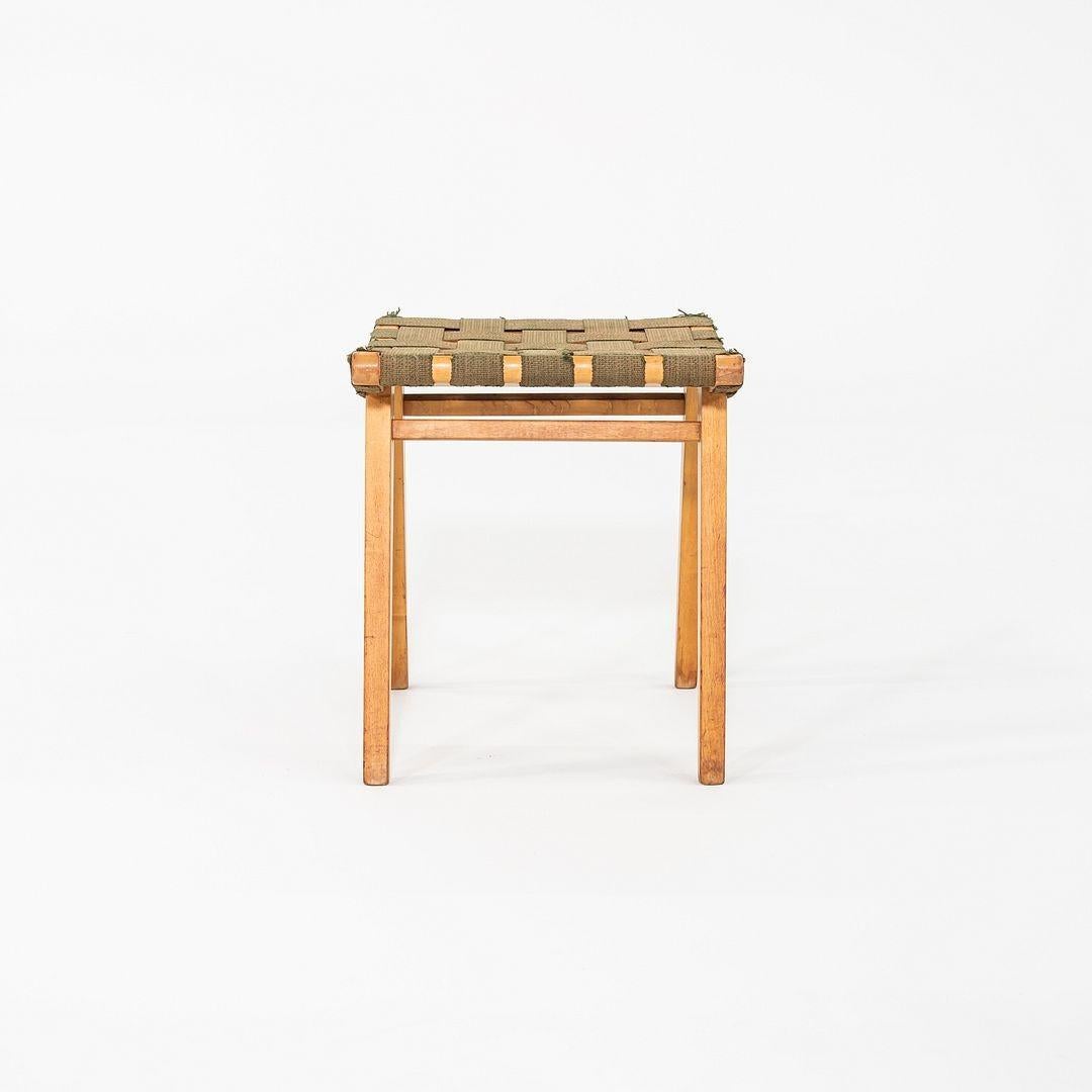 American C. 1946 Jens Risom for Knoll Stool 667-W with Original Label For Sale
